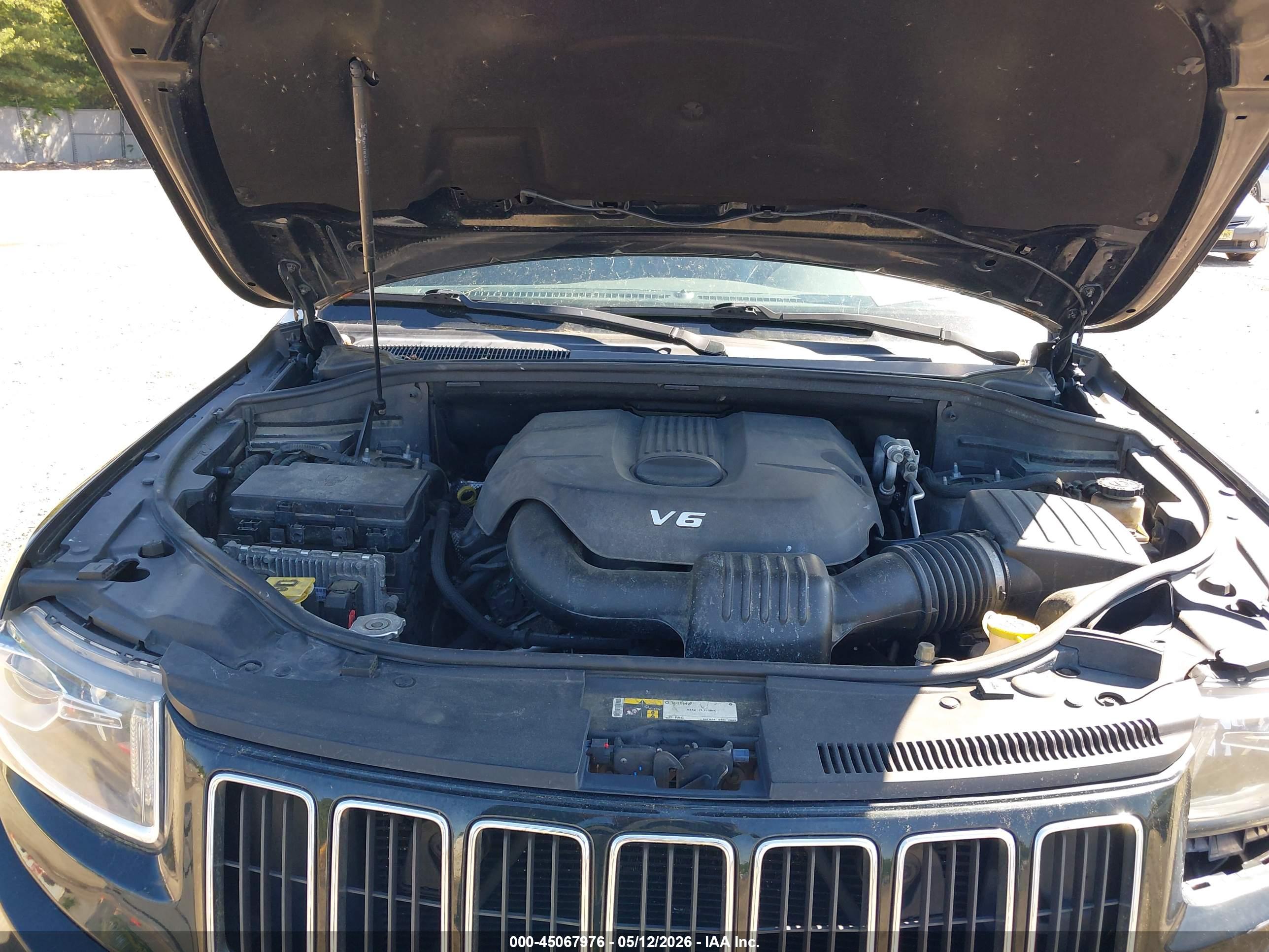 JEEP GRAND image 10