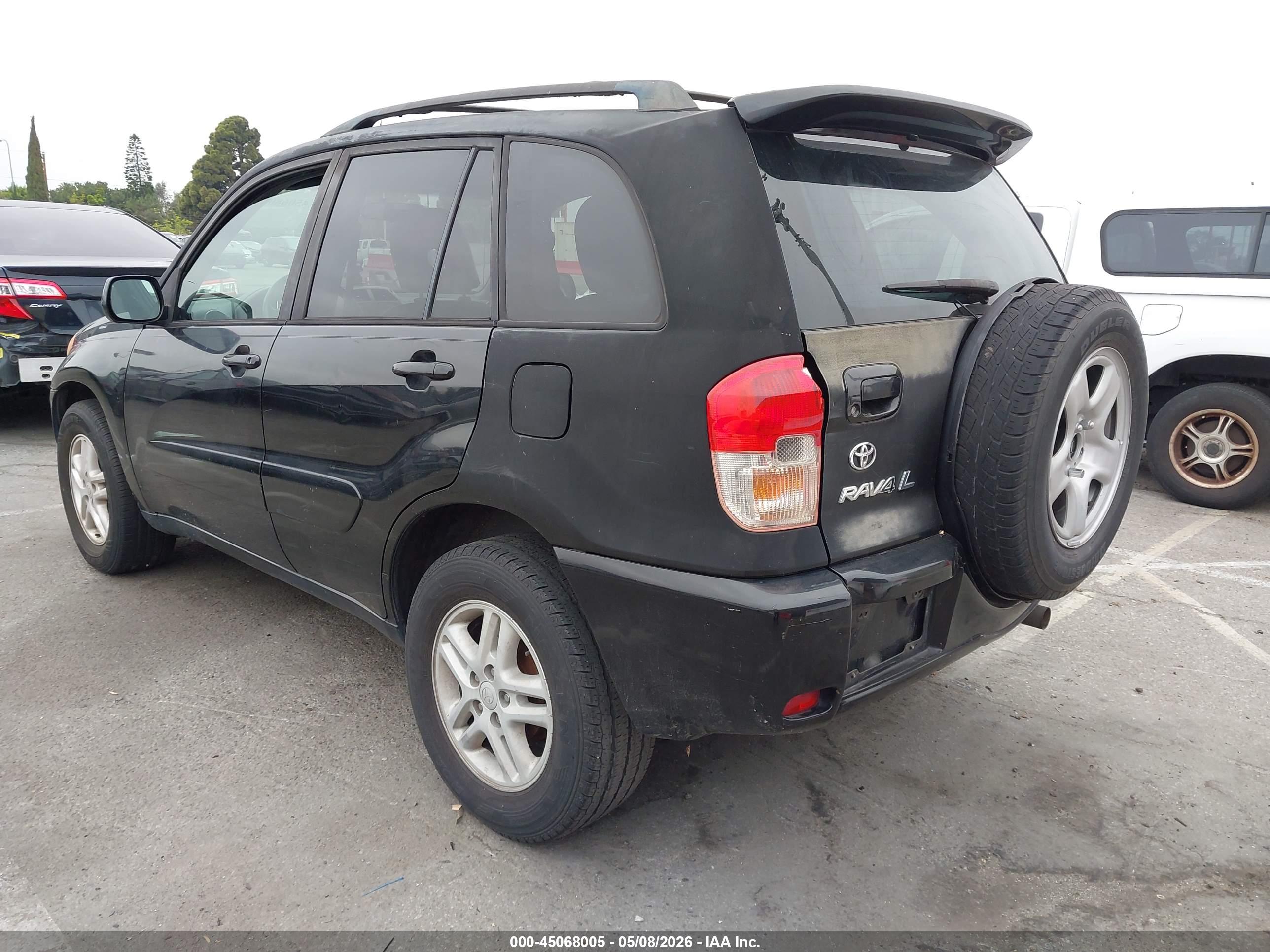TOYOTA RAV4 image 3