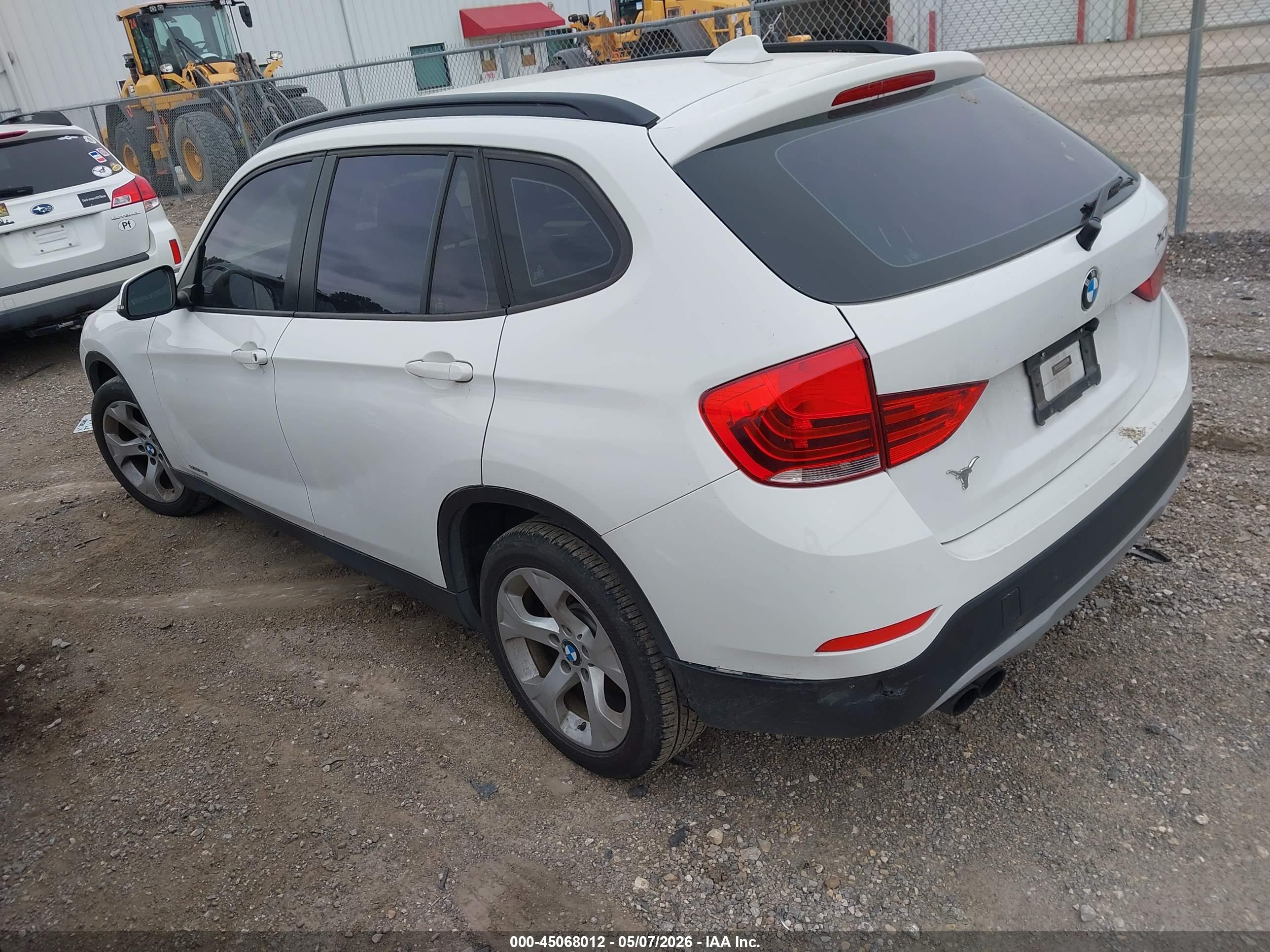 BMW X1 image 3