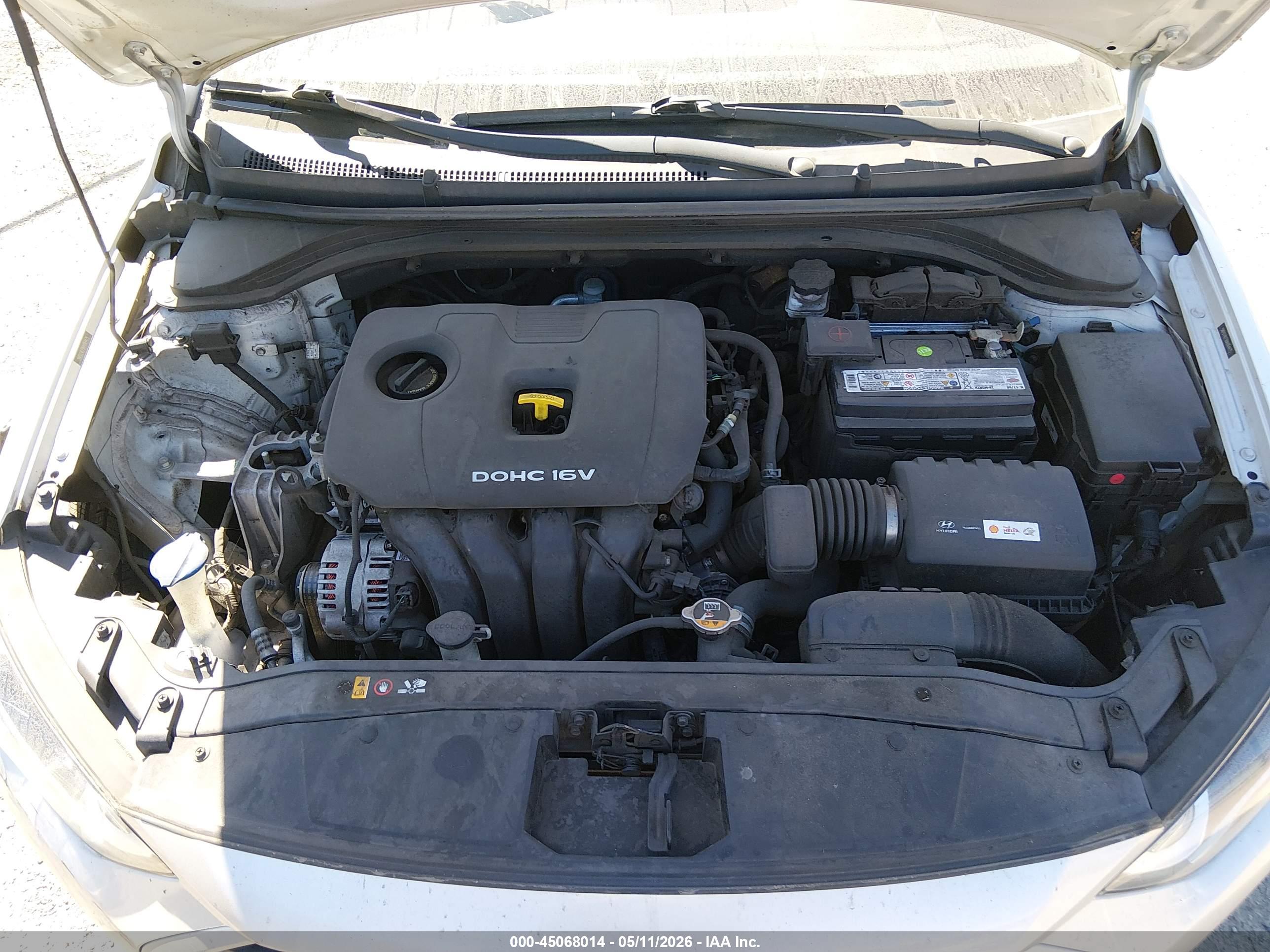 HYUNDAI ELANTRA image 10