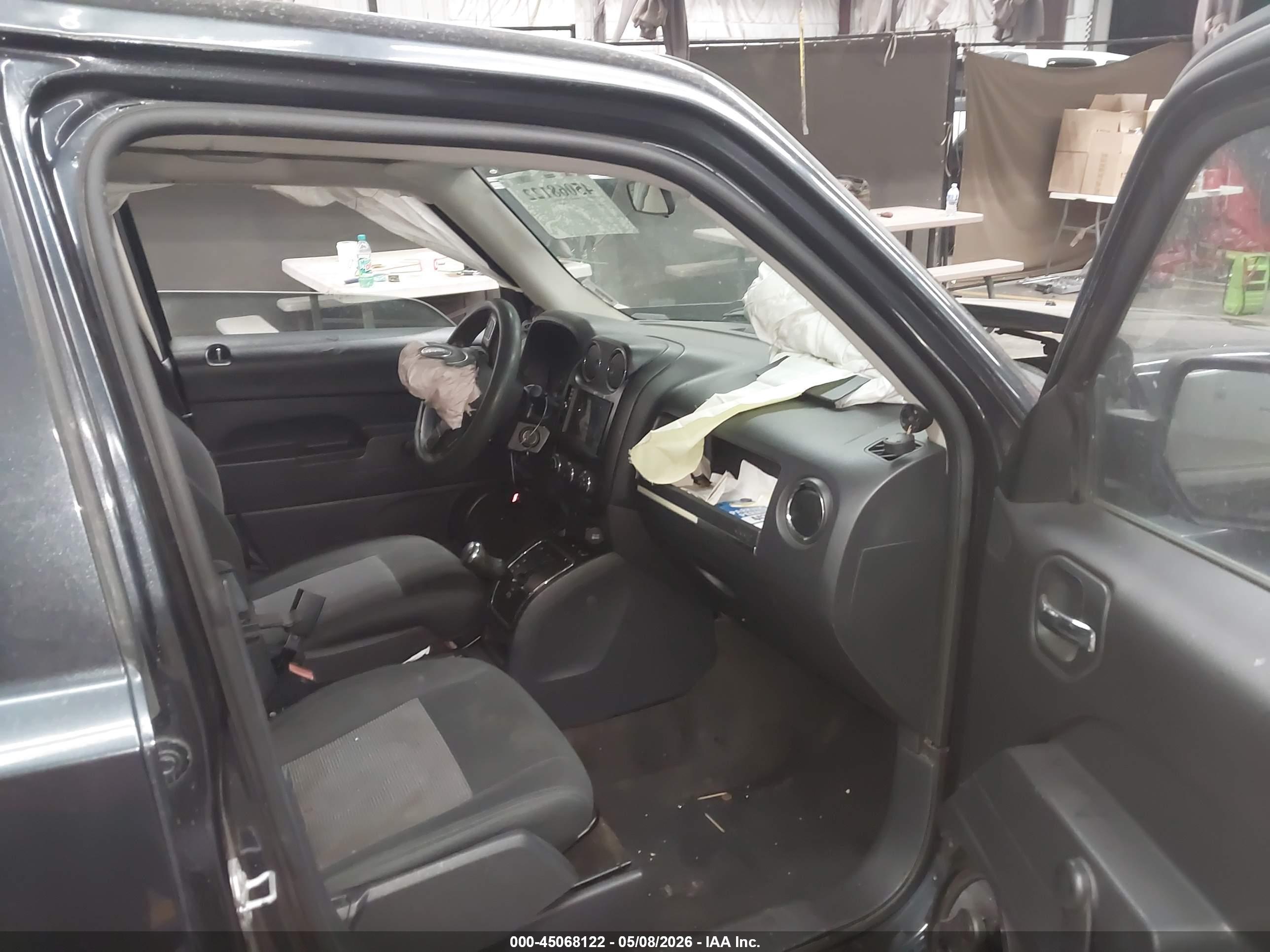 JEEP PATRIOT image 5