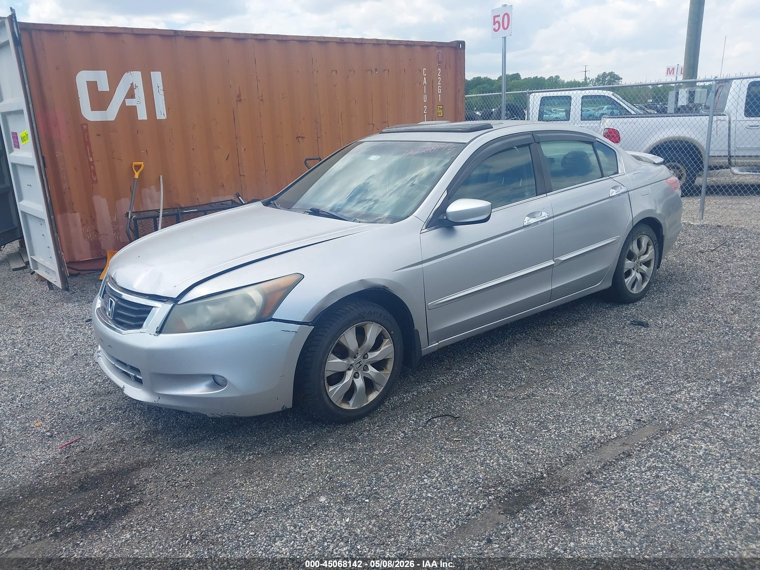 HONDA ACCORD image 2