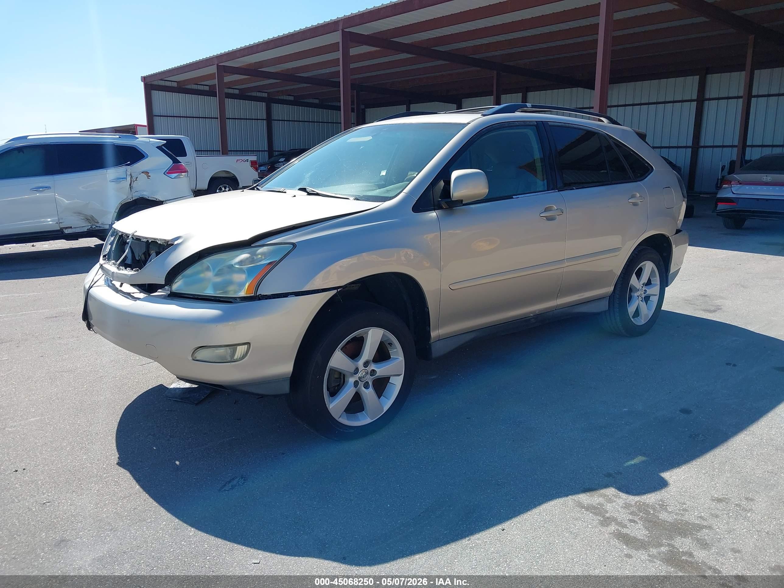 LEXUS RX image 2