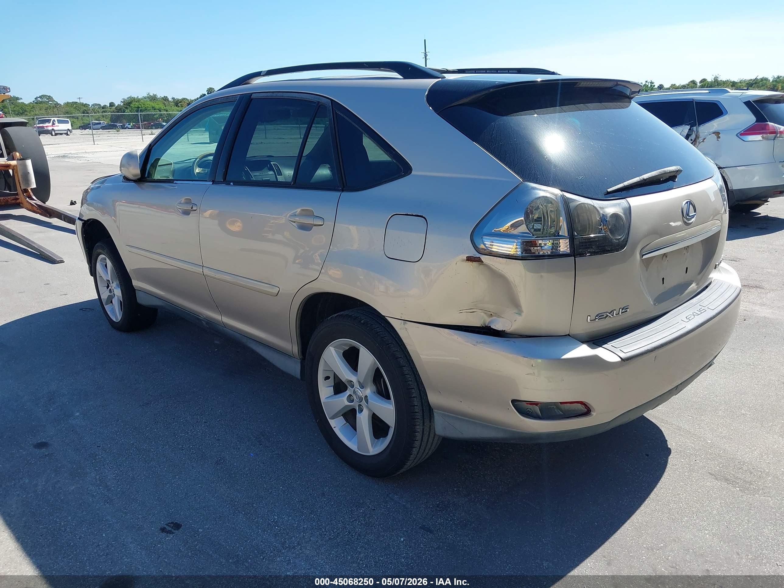 LEXUS RX image 3