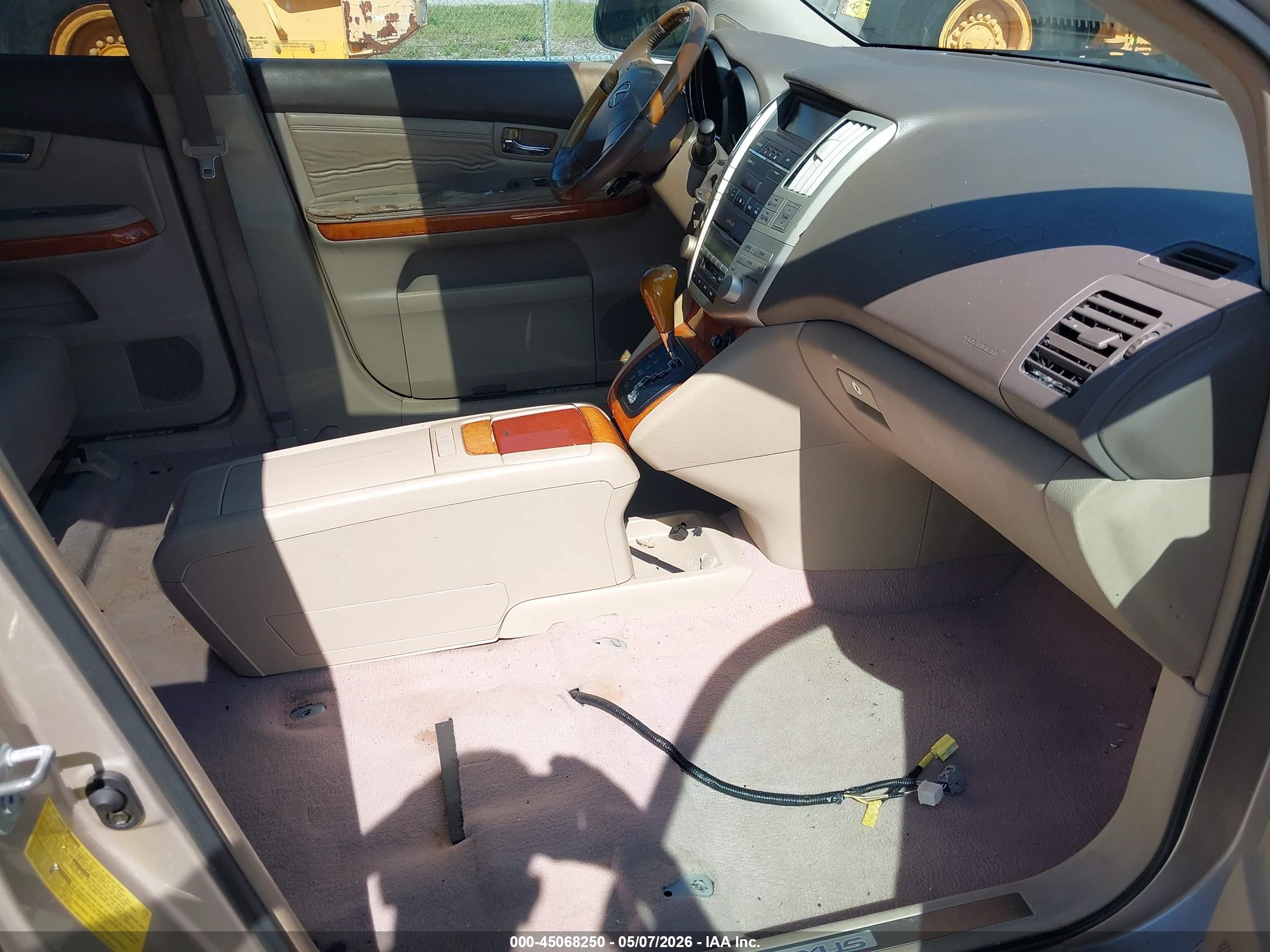 LEXUS RX image 5