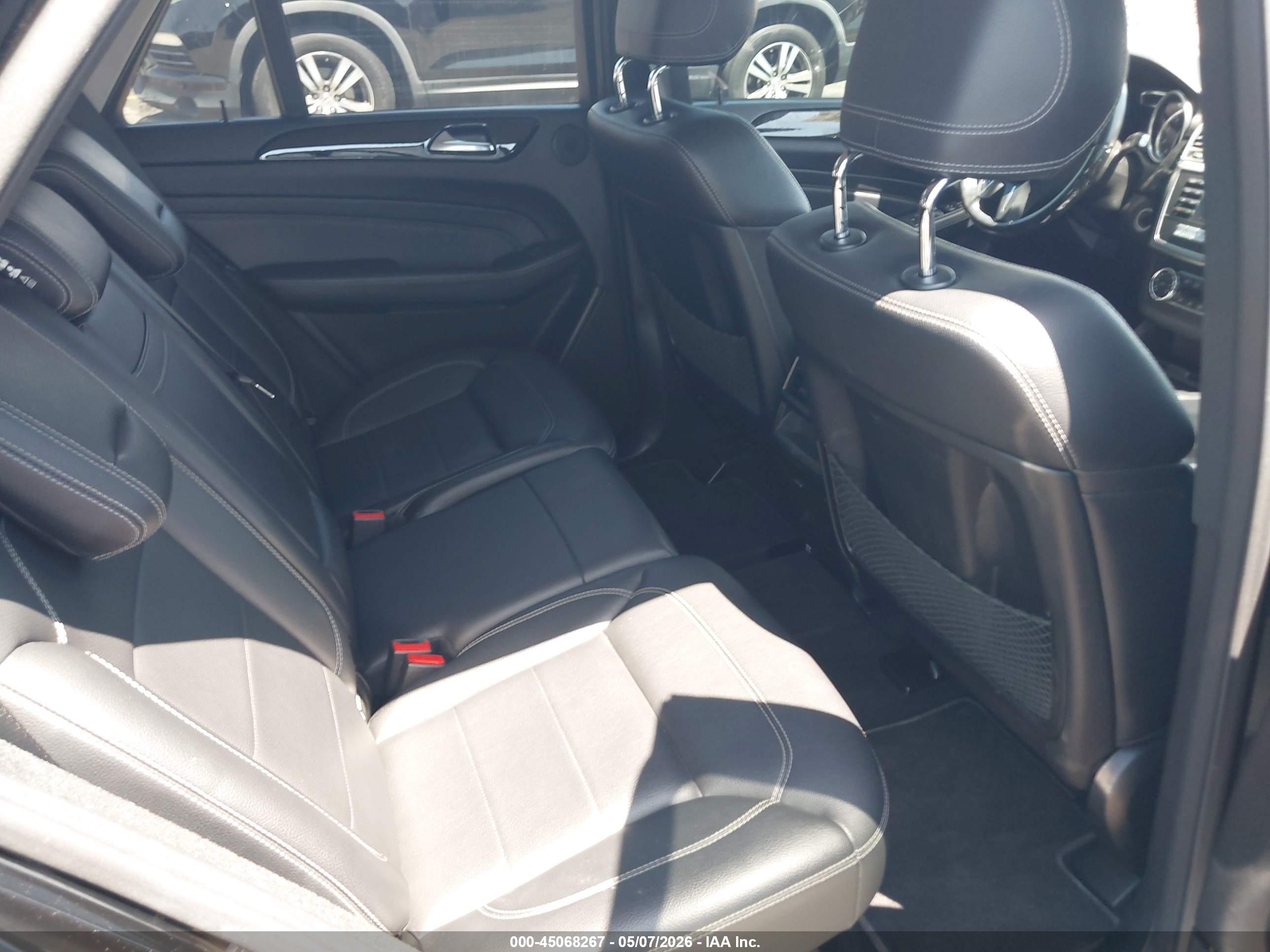 MERCEDES-BENZ ML image 8