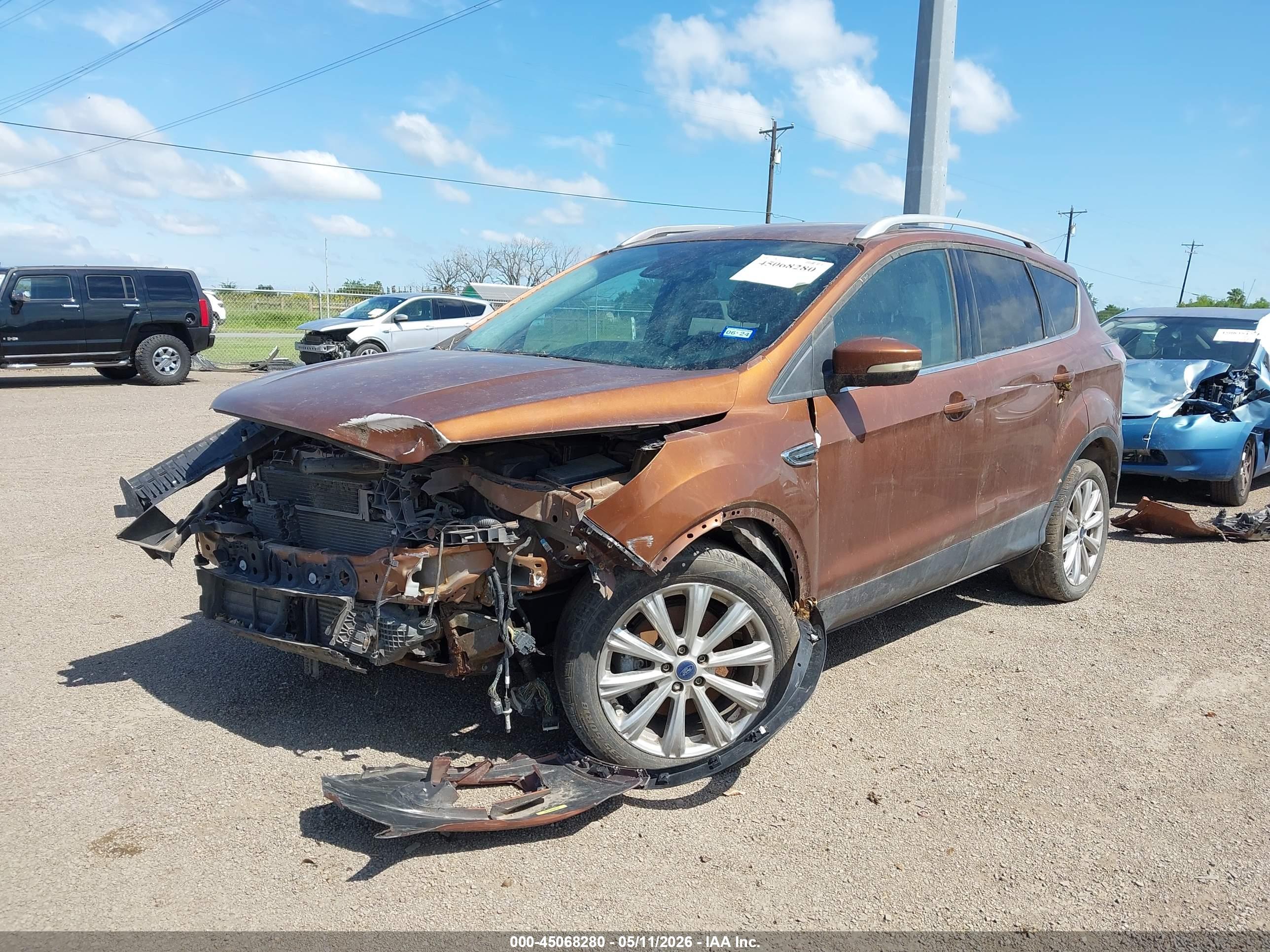 FORD ESCAPE image 2