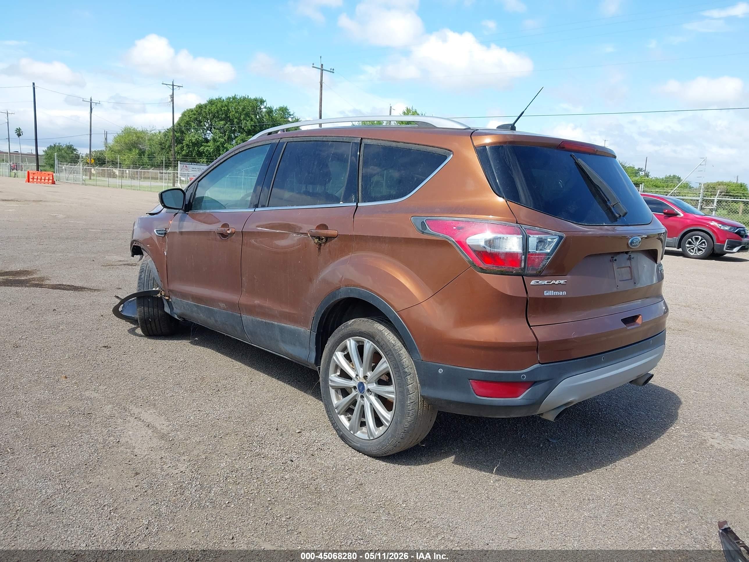 FORD ESCAPE image 3