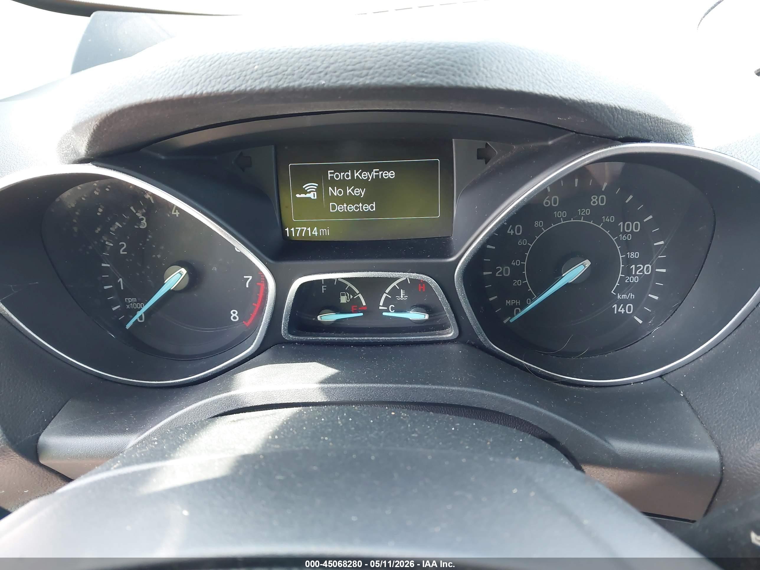 FORD ESCAPE image 7