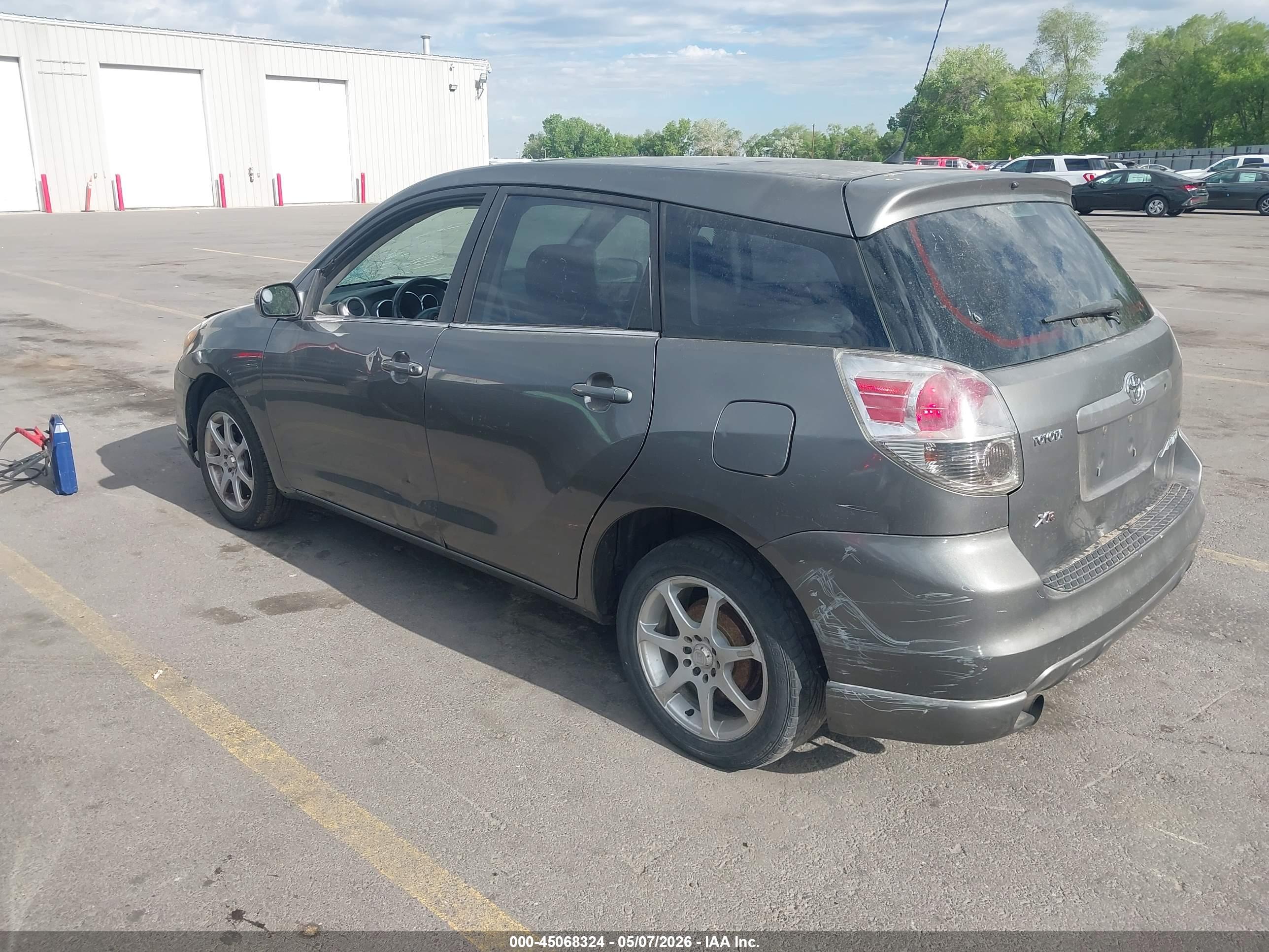 TOYOTA MATRIX image 3