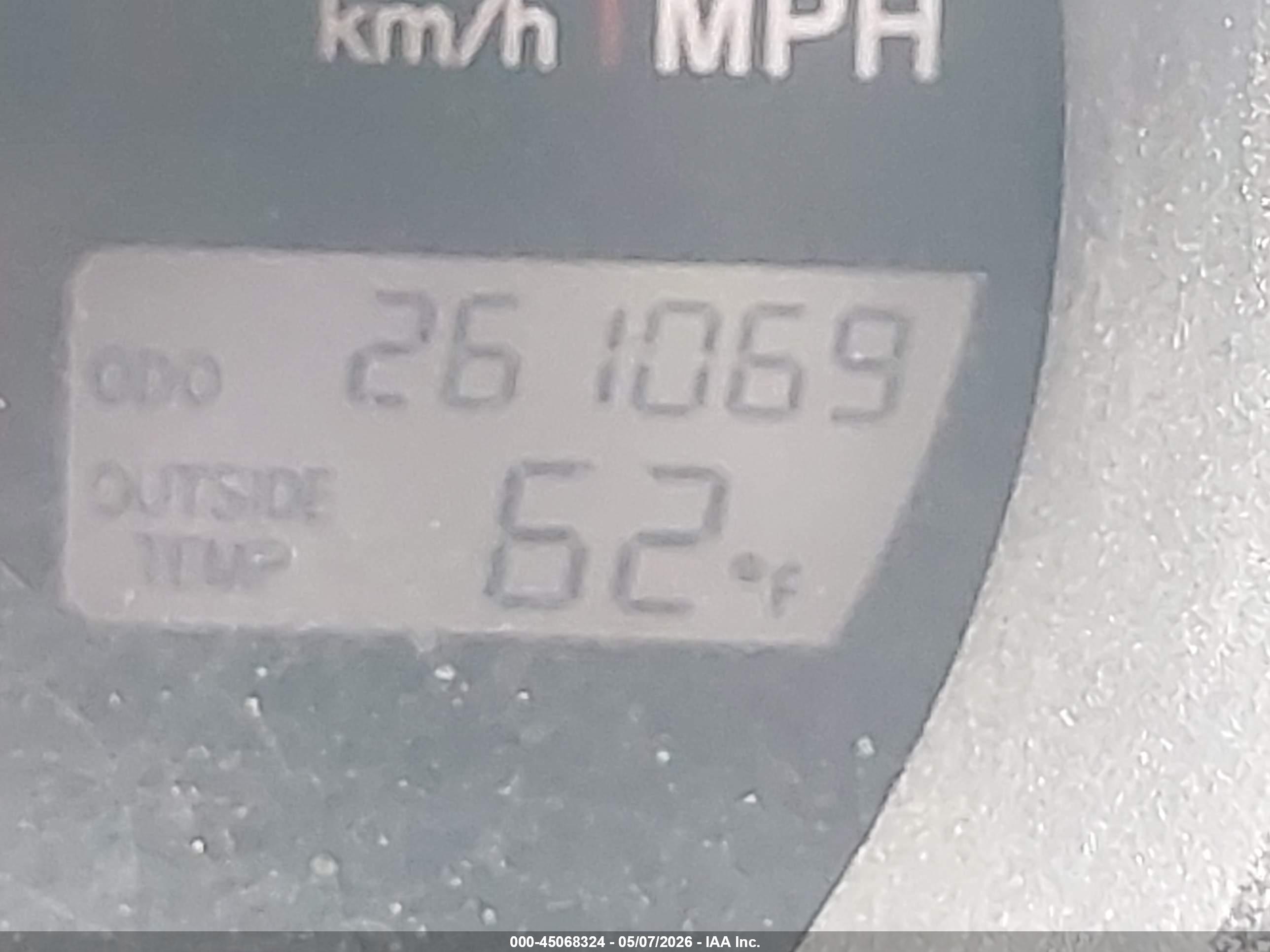 TOYOTA MATRIX image 7