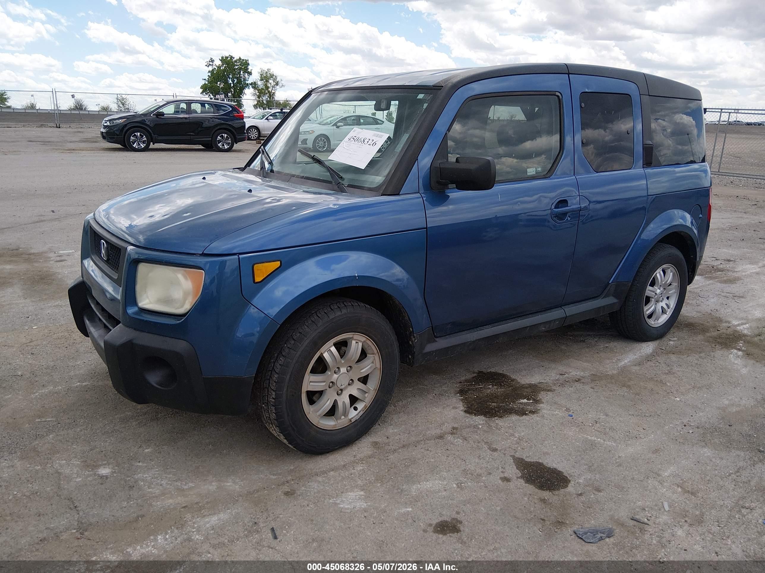 HONDA ELEMENT image 2