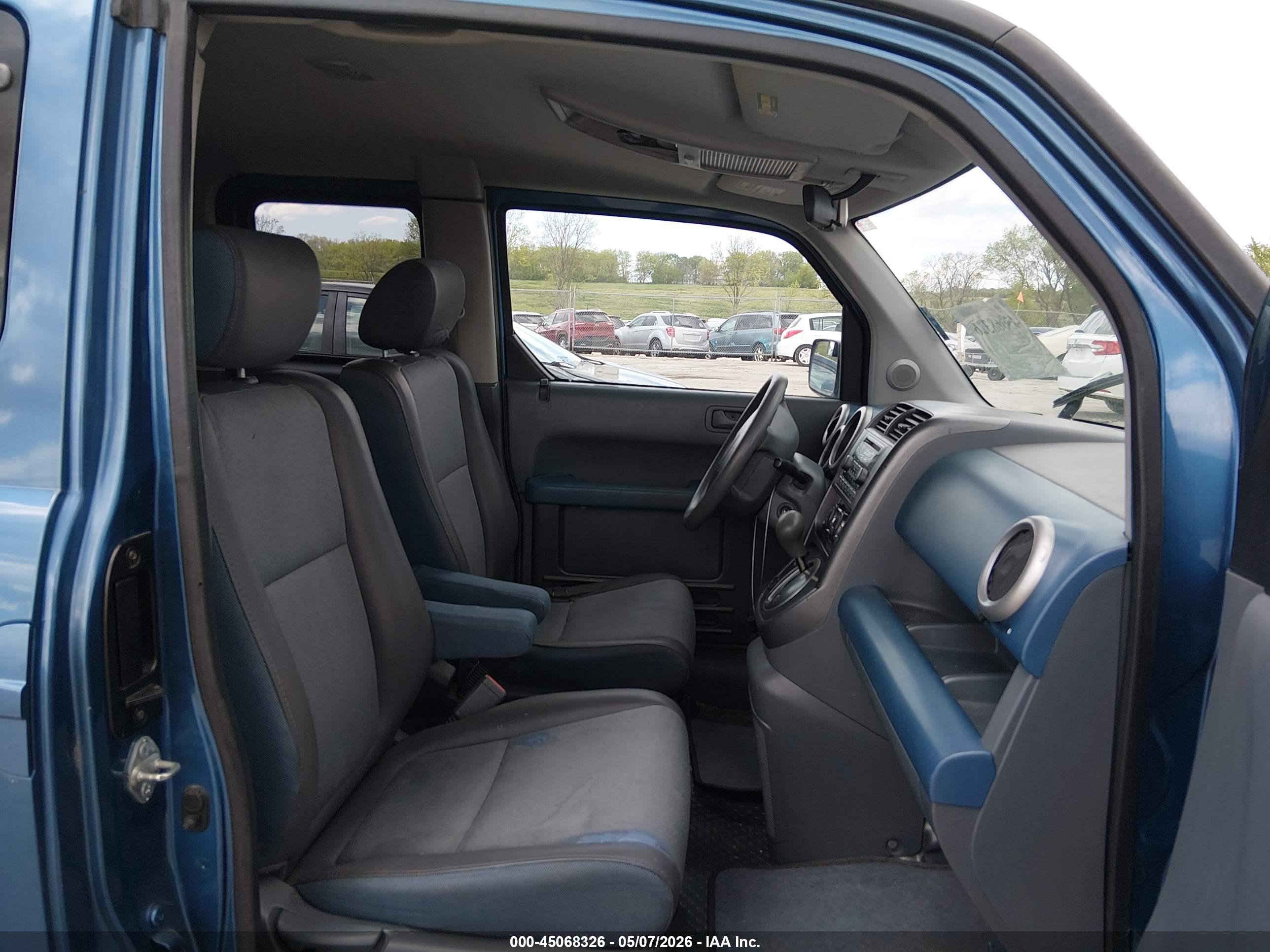 HONDA ELEMENT image 5