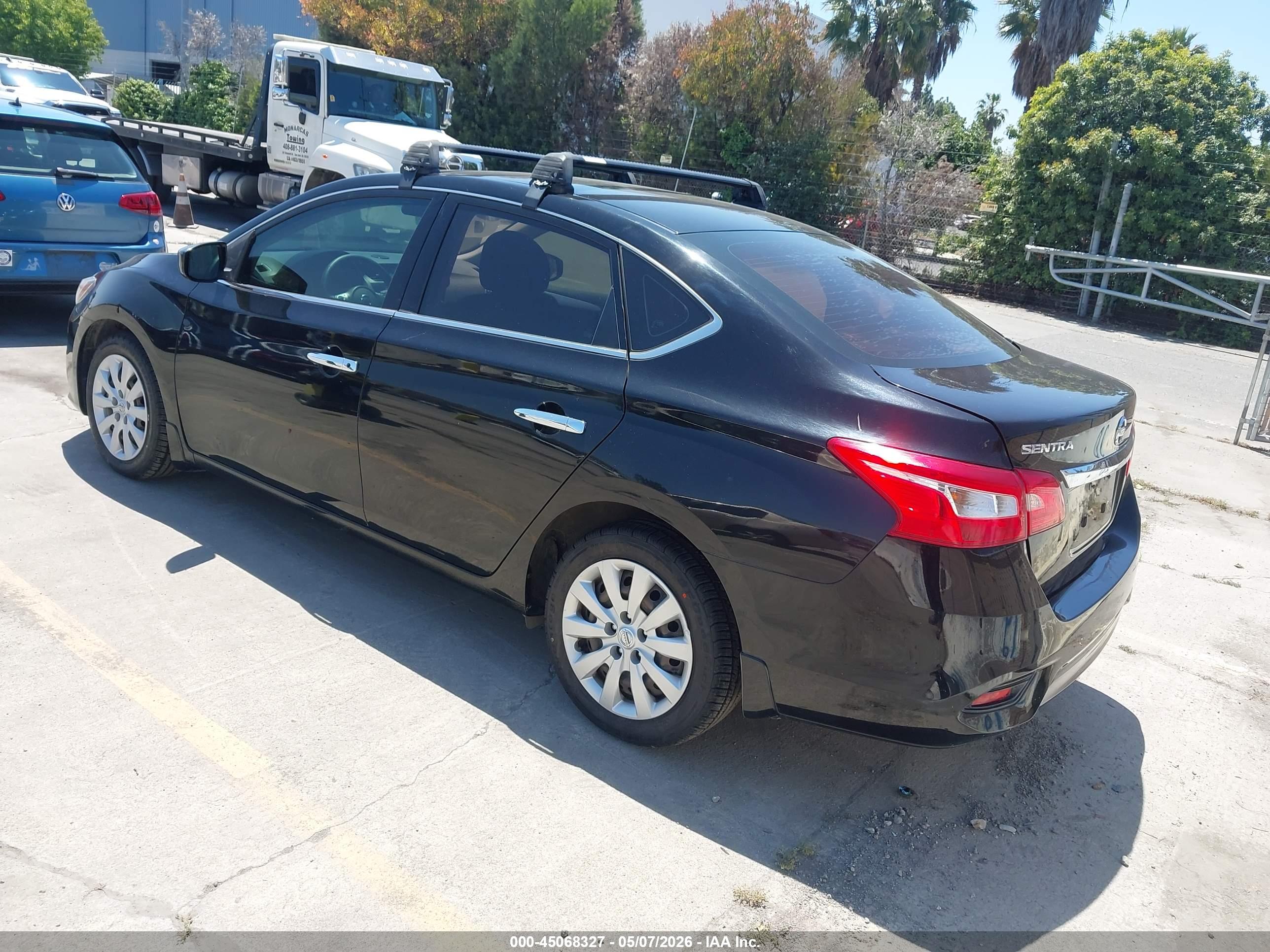 NISSAN SENTRA image 3