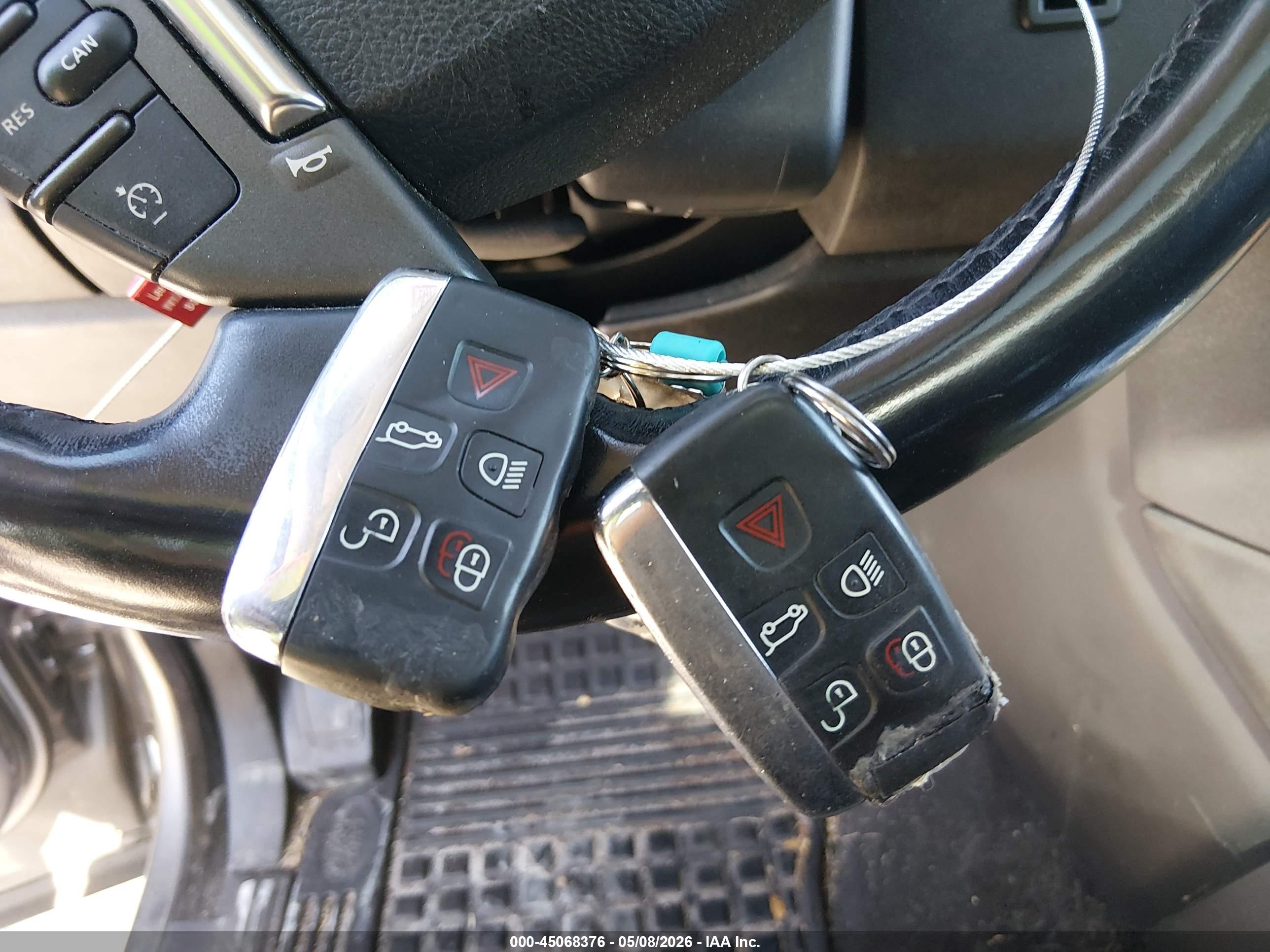LAND ROVER image 11
