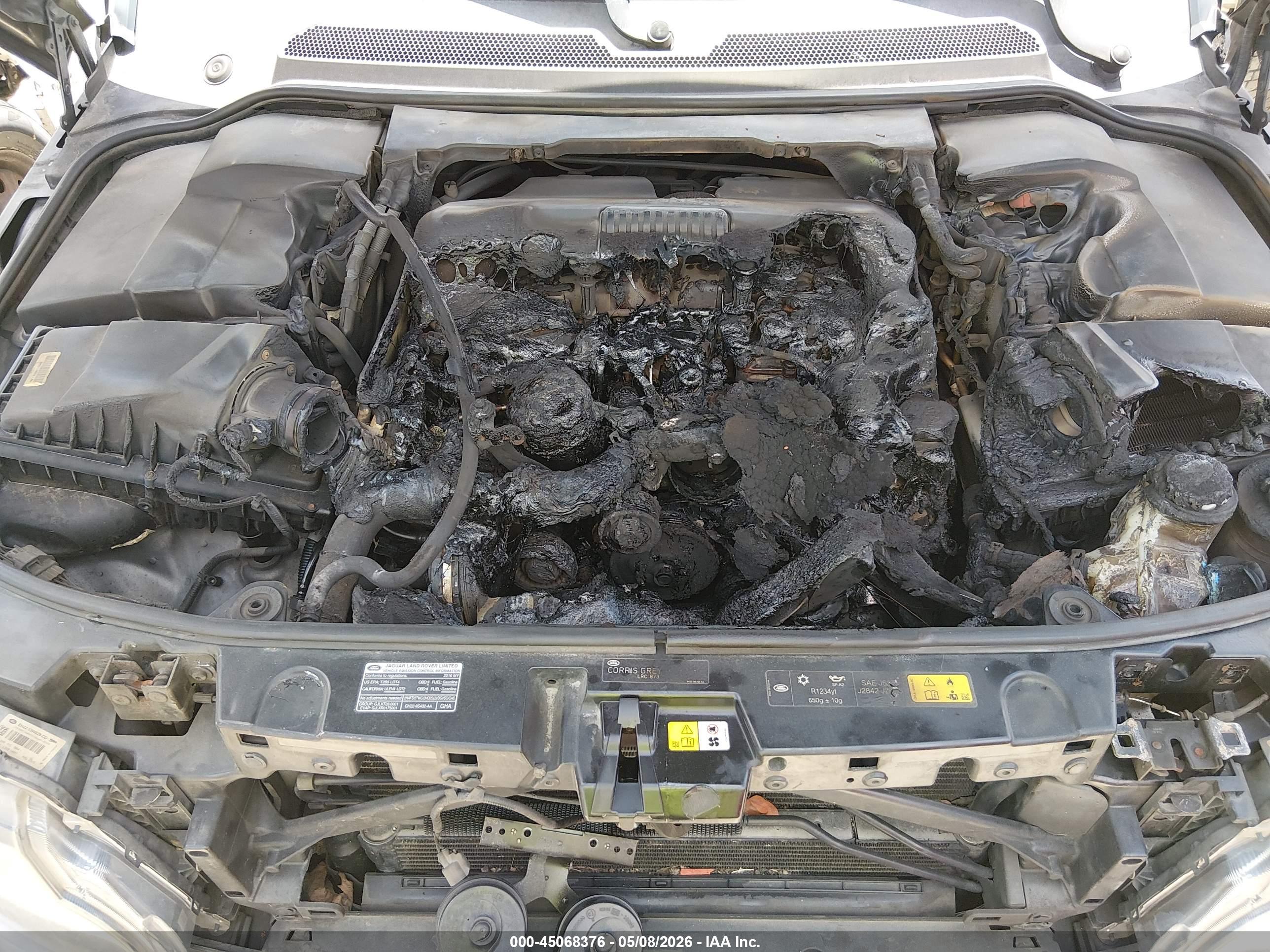 LAND ROVER image 6