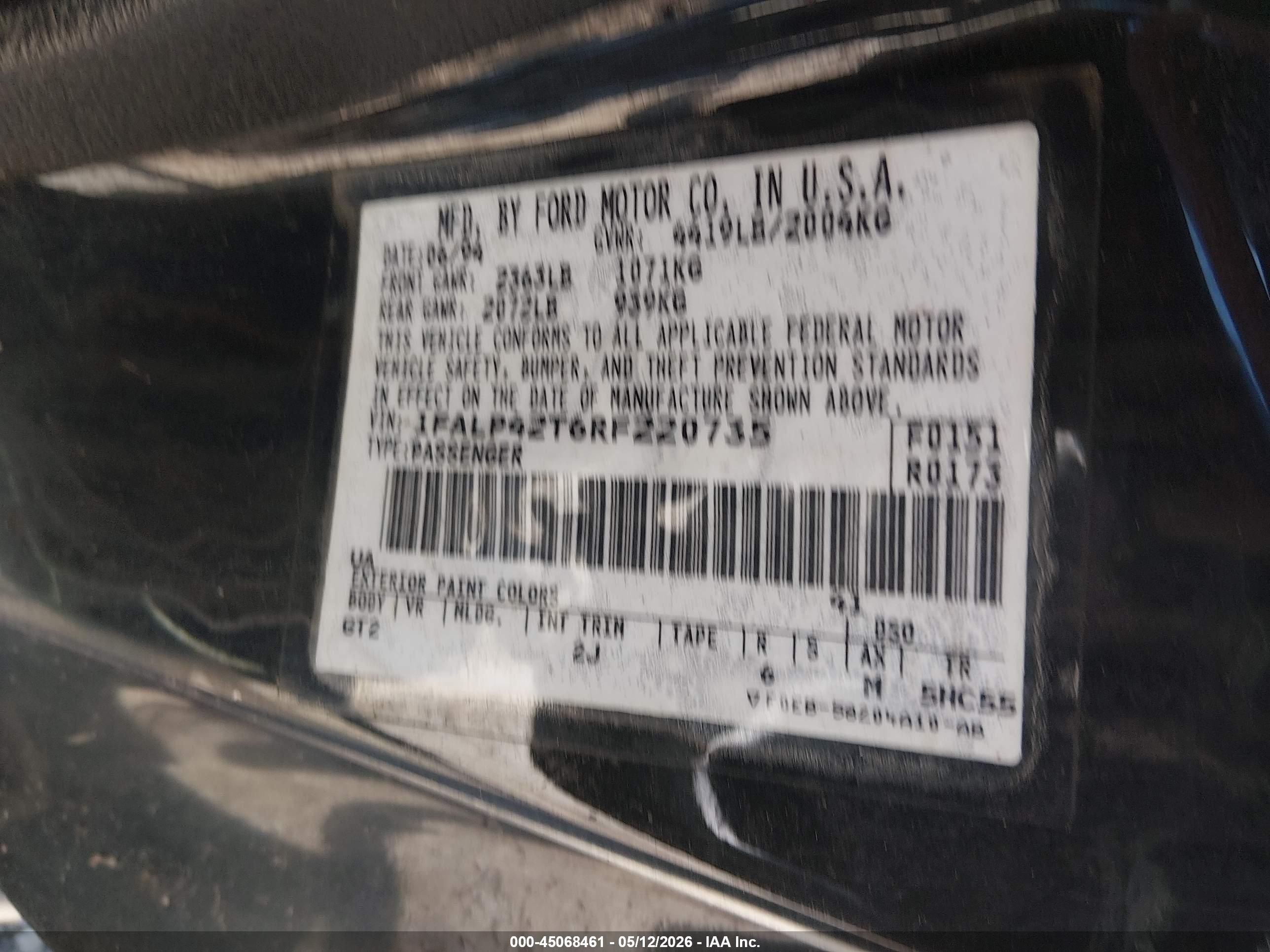 FORD MUSTANG image 9