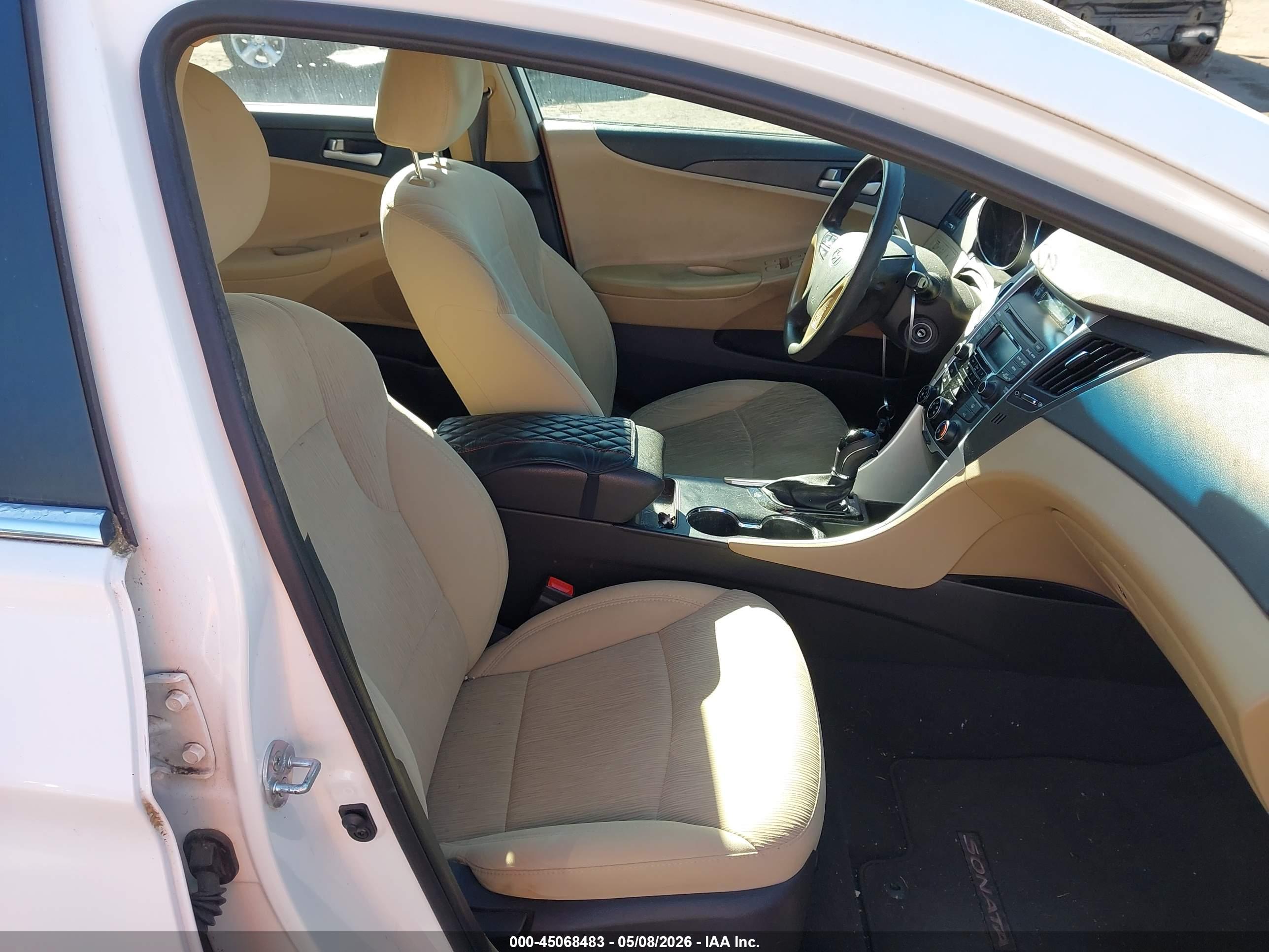 HYUNDAI SONATA image 5