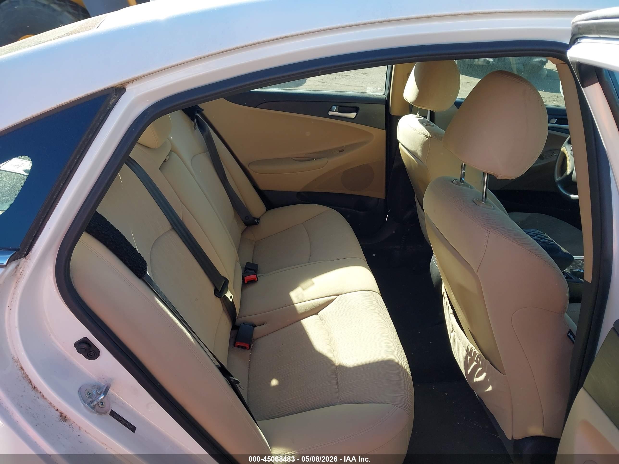 HYUNDAI SONATA image 8