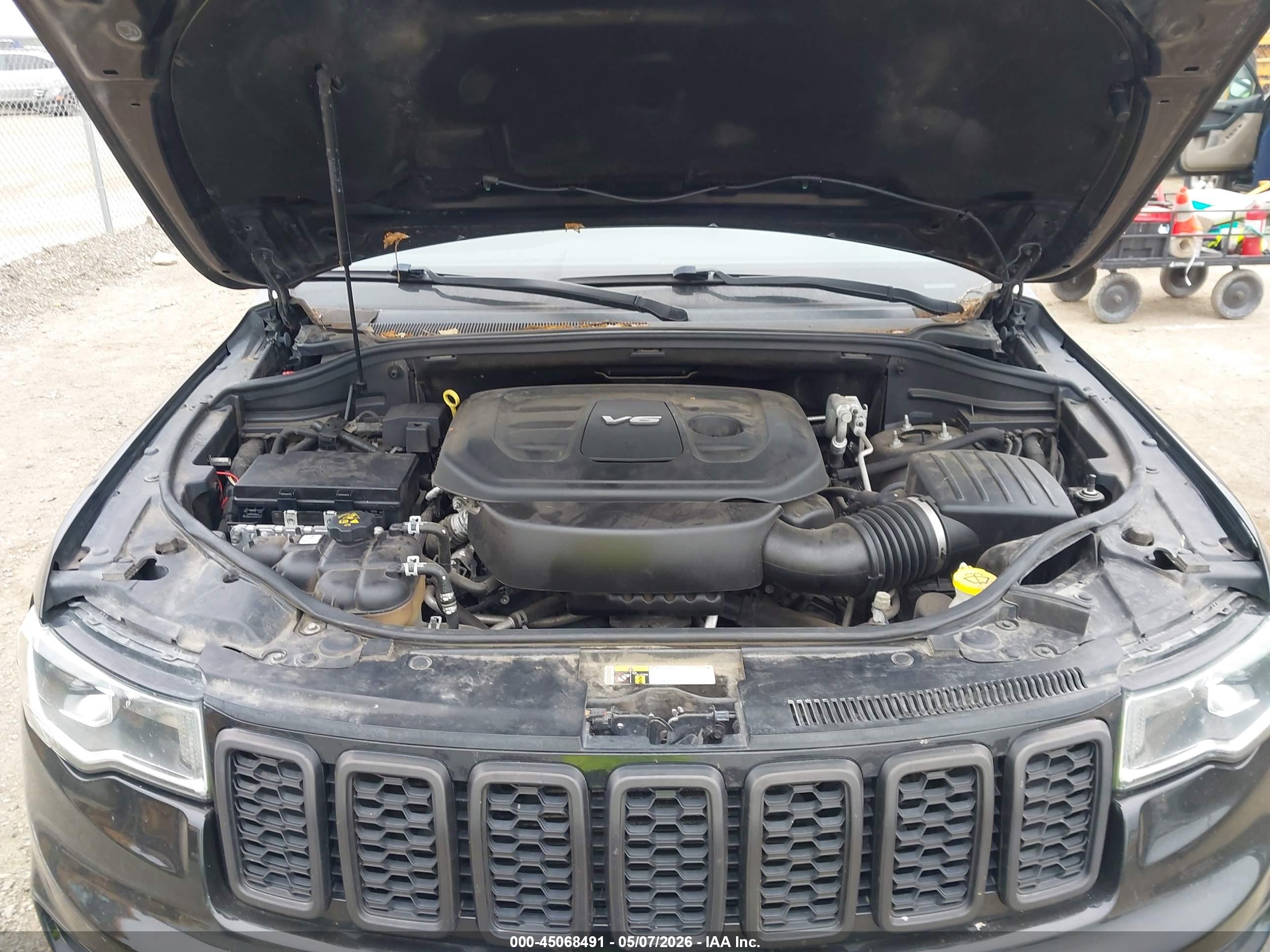 JEEP GRAND image 10