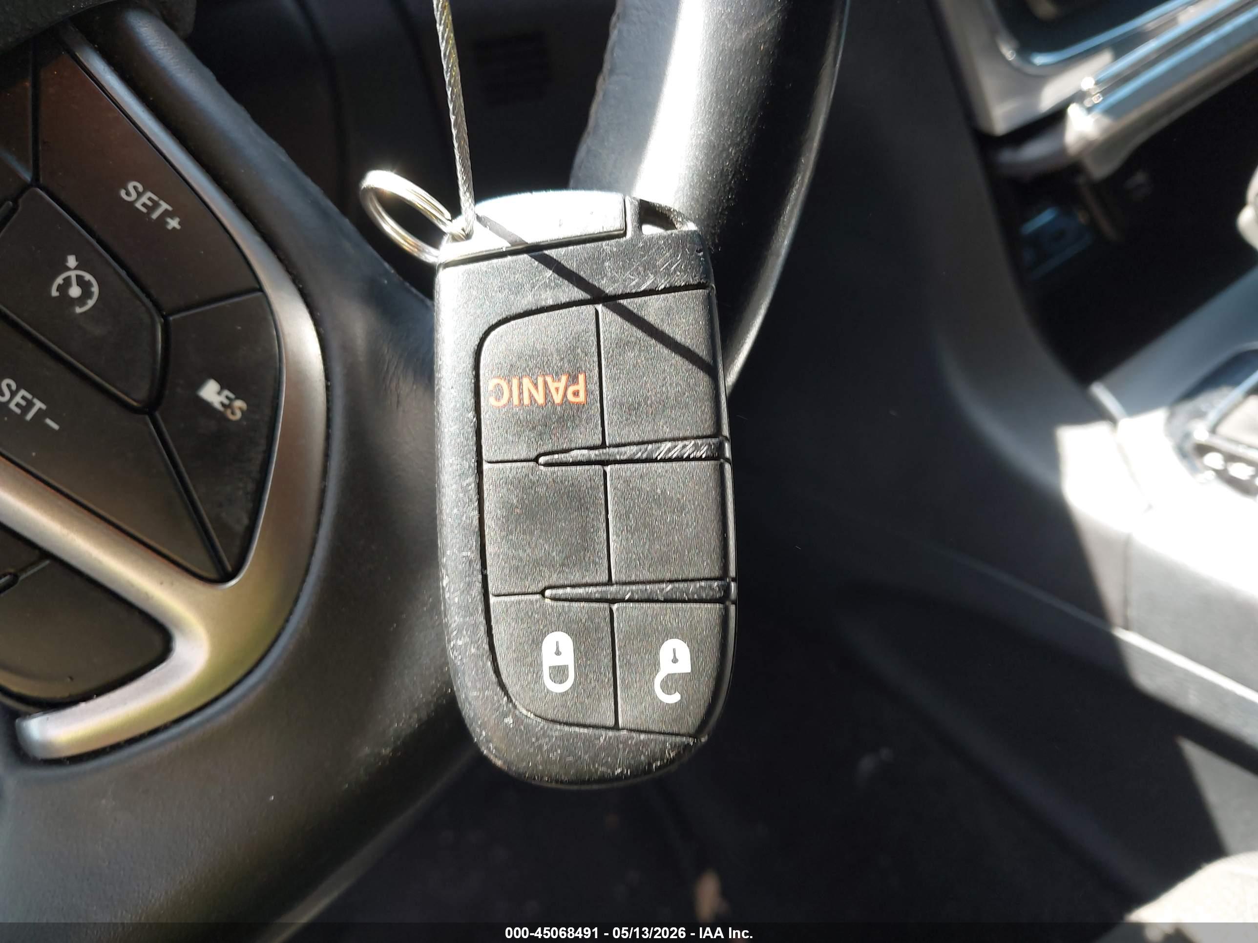 JEEP GRAND image 11