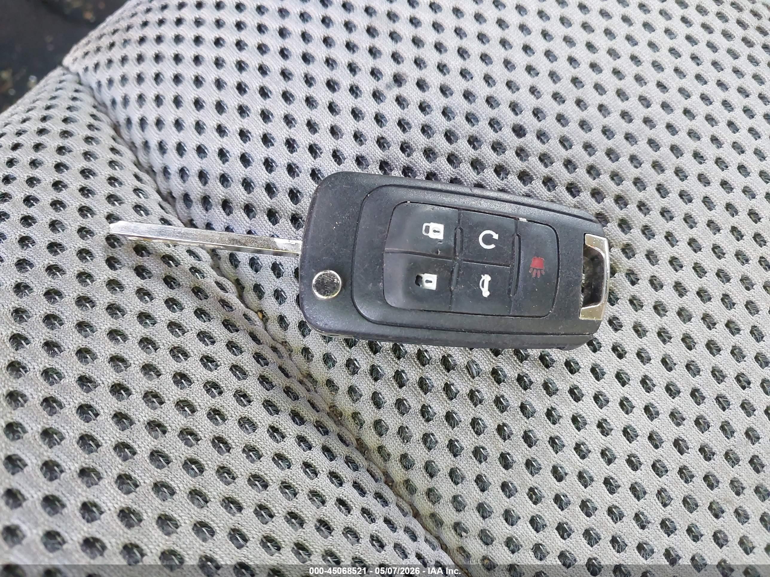 CHEVROLET EQUINOX image 11