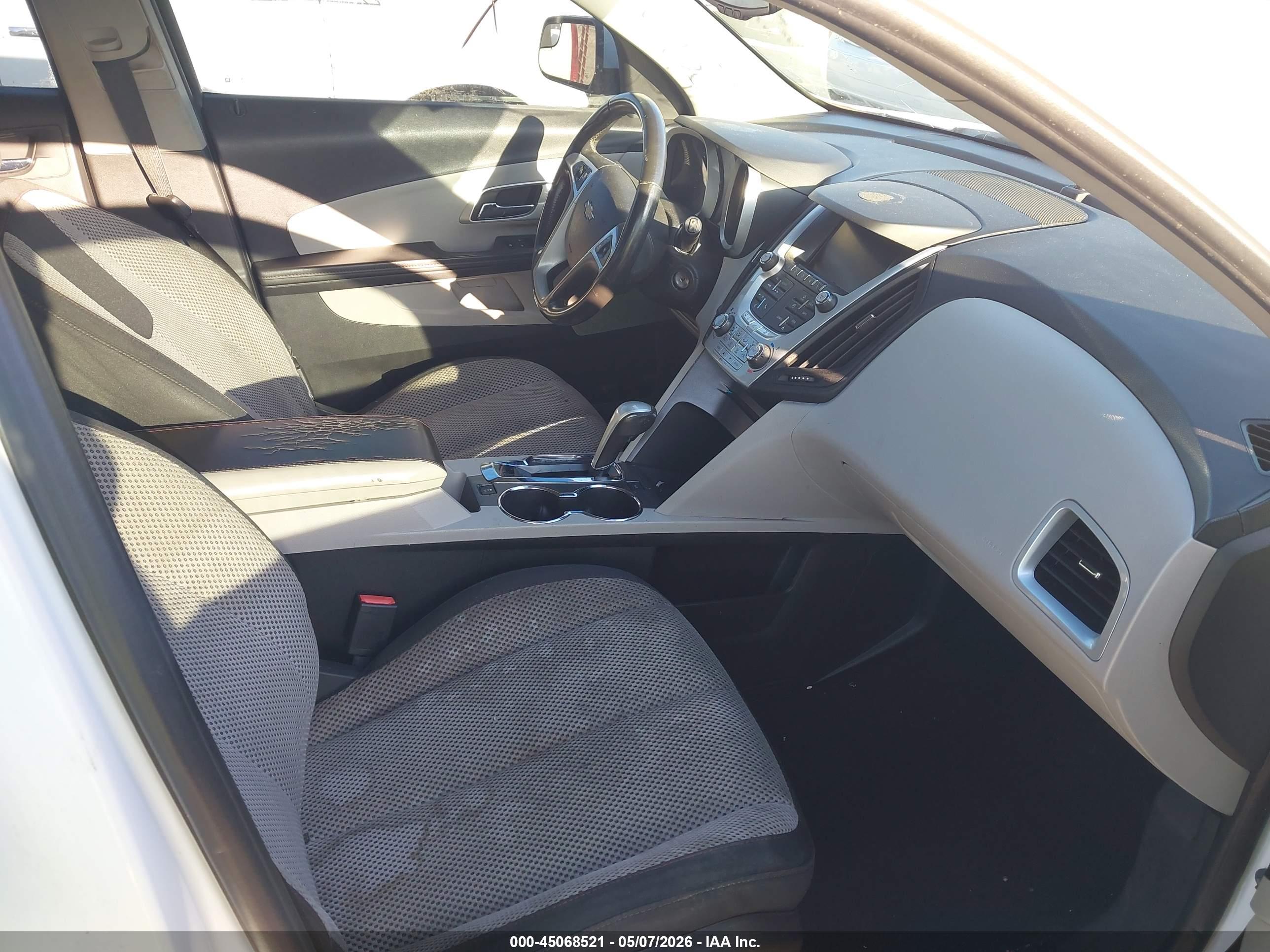 CHEVROLET EQUINOX image 5