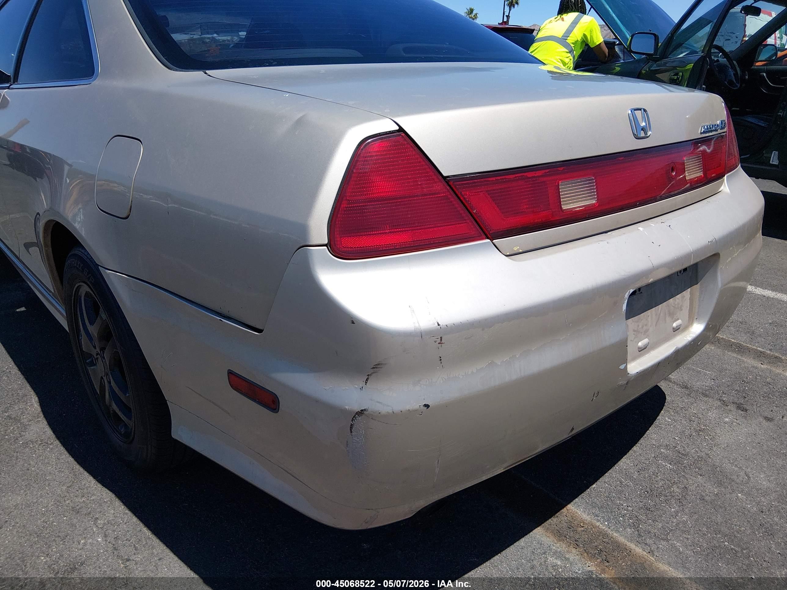 HONDA ACCORD image 6