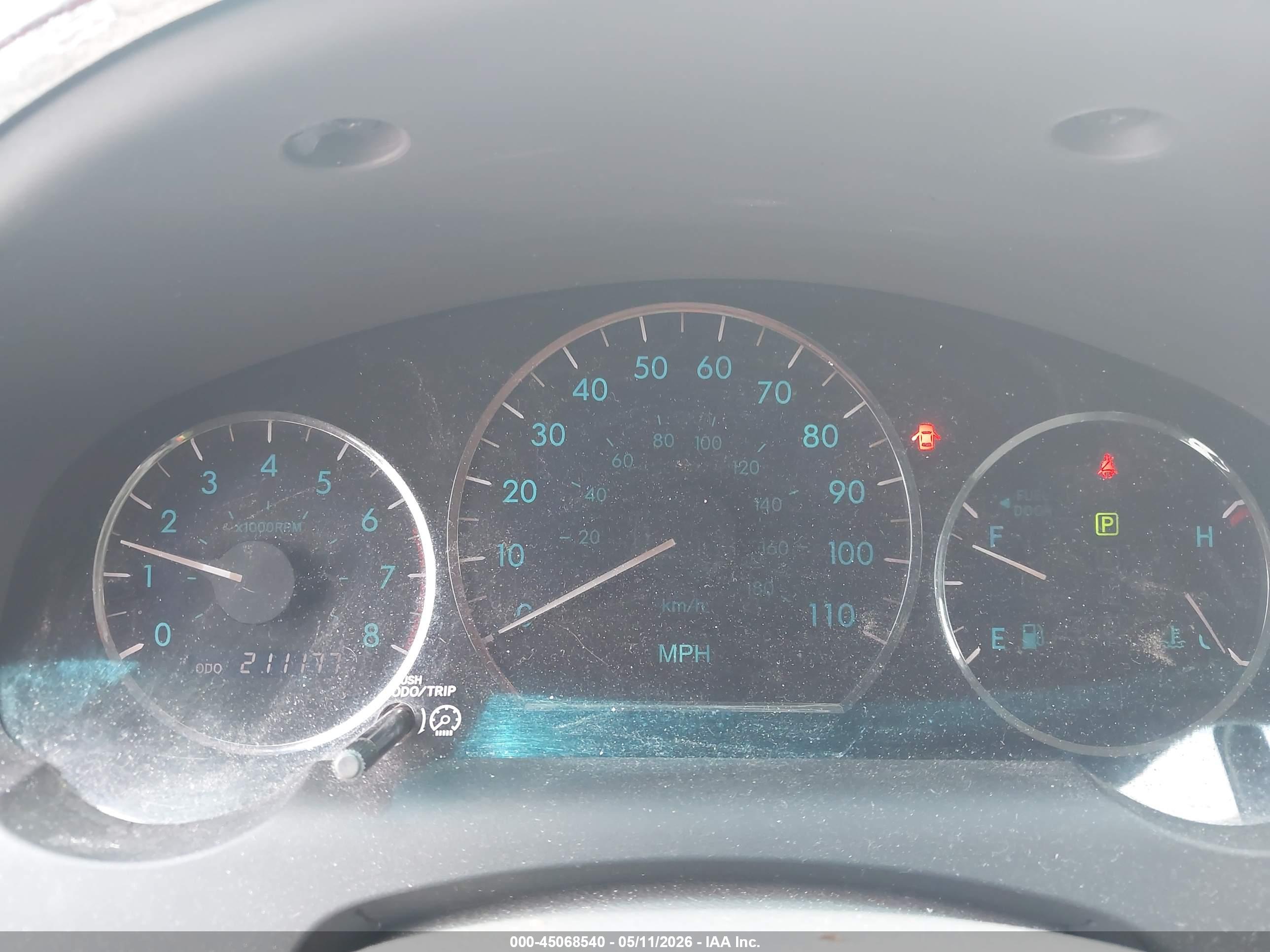 TOYOTA SIENNA image 7