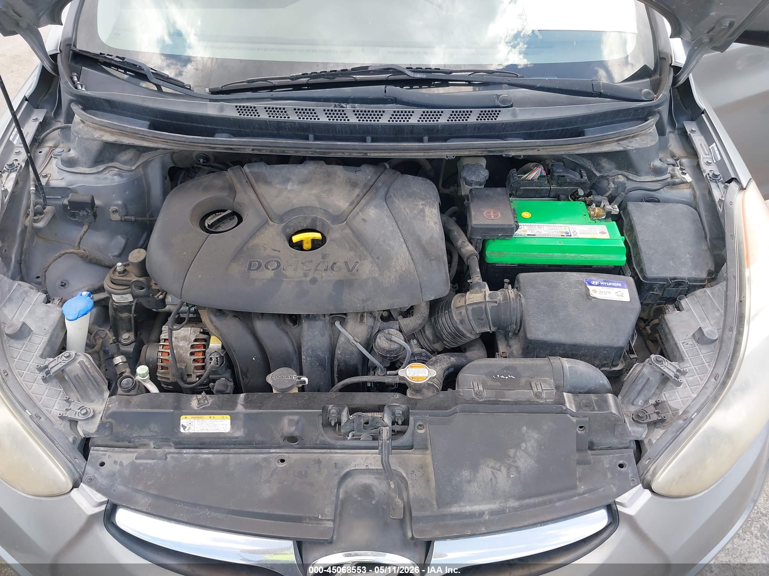 HYUNDAI ELANTRA image 10