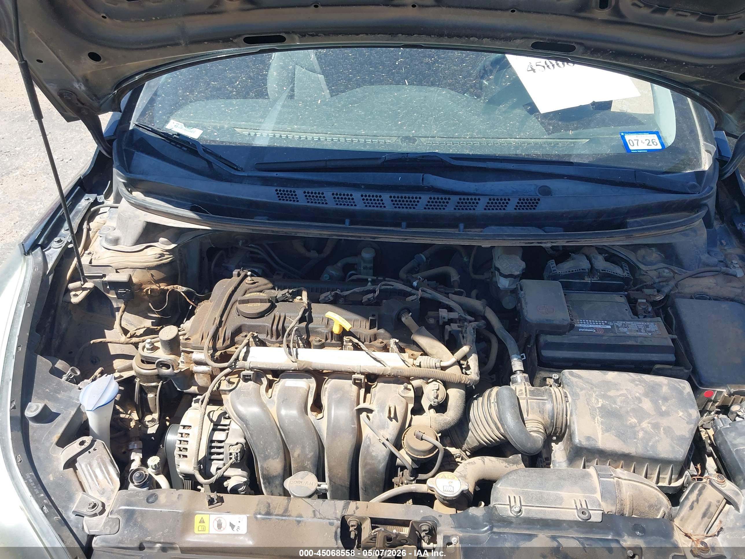 HYUNDAI ELANTRA image 10