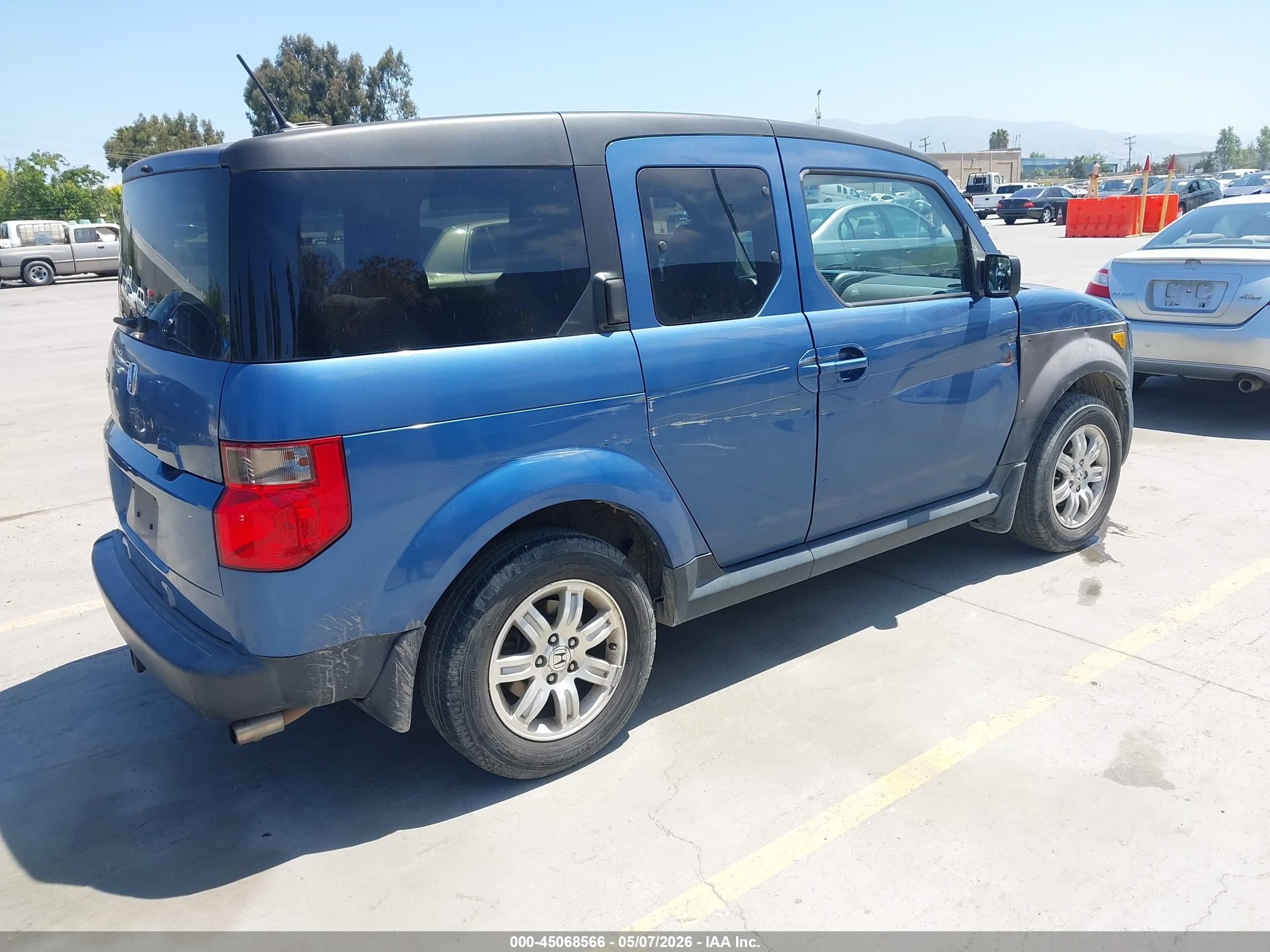 HONDA ELEMENT image 4