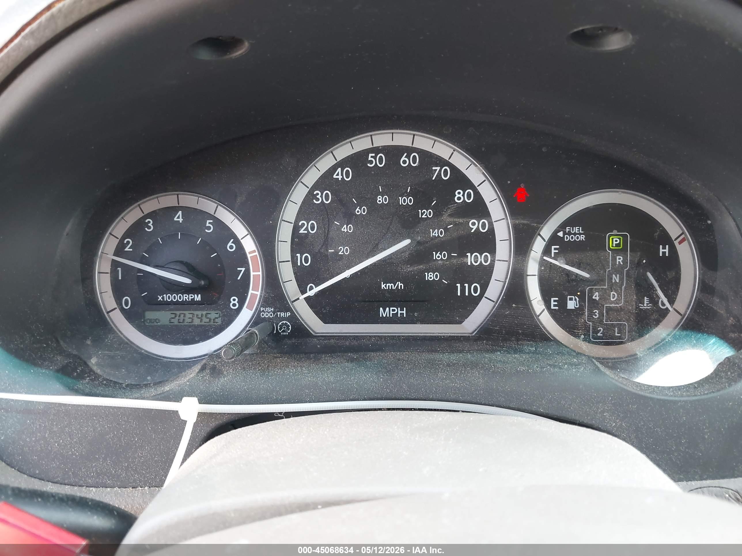 TOYOTA SIENNA image 7