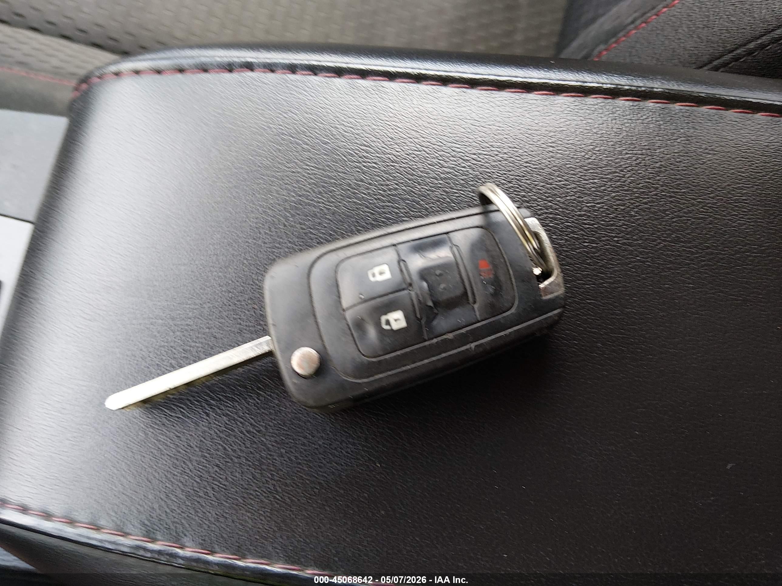 GMC TERRAIN image 11