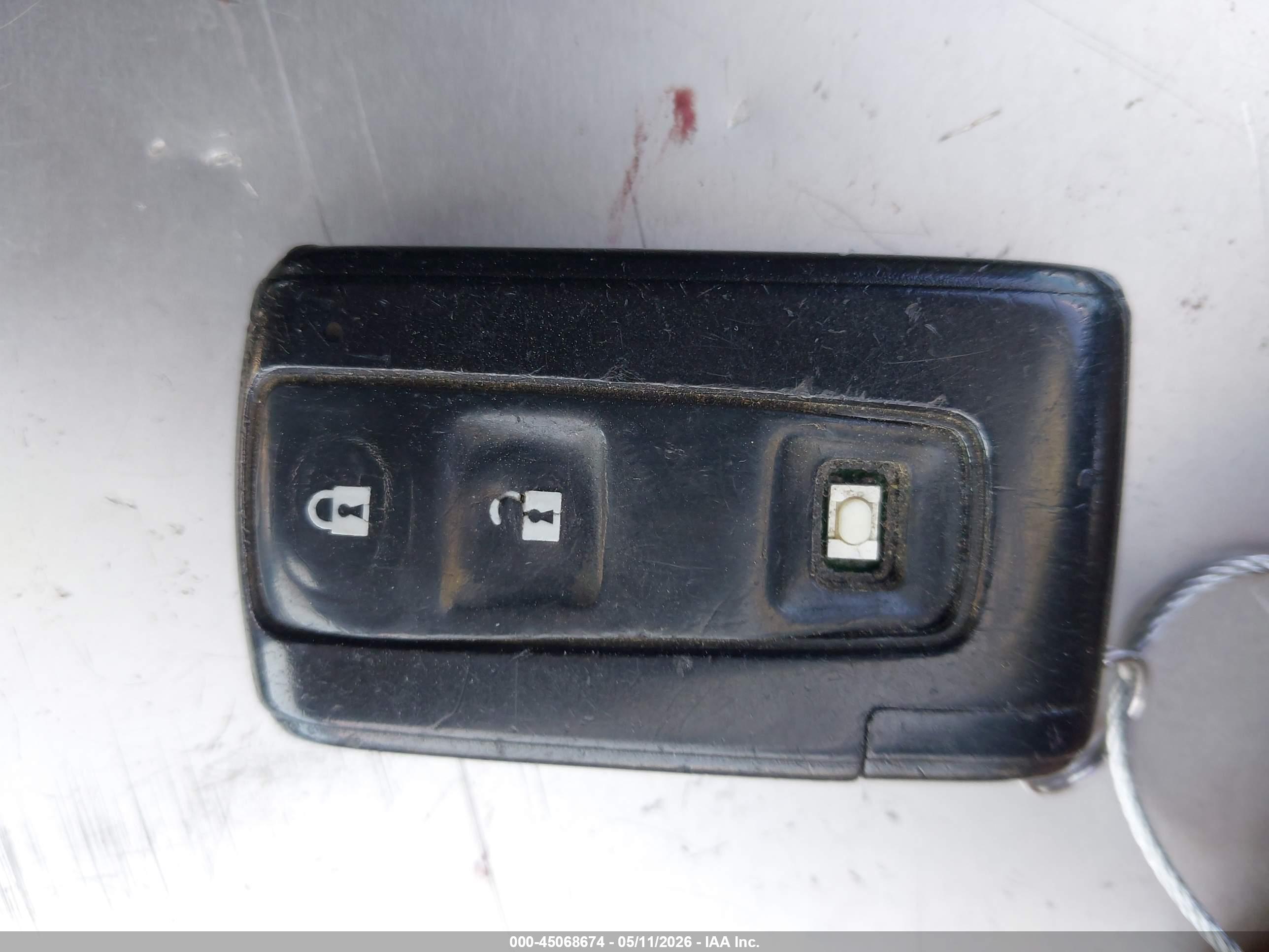 TOYOTA PRIUS image 11