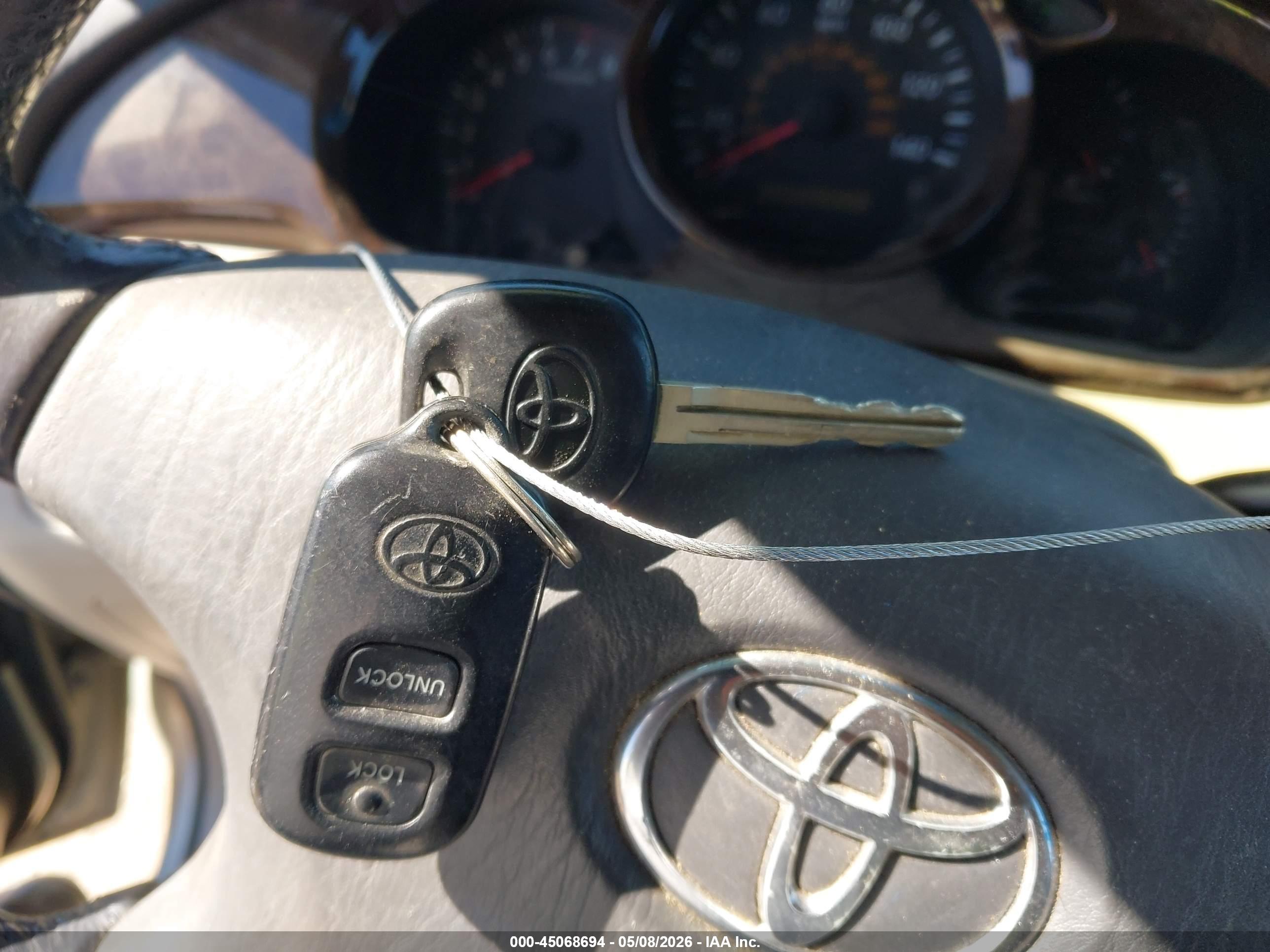 TOYOTA HIGHLANDER image 11
