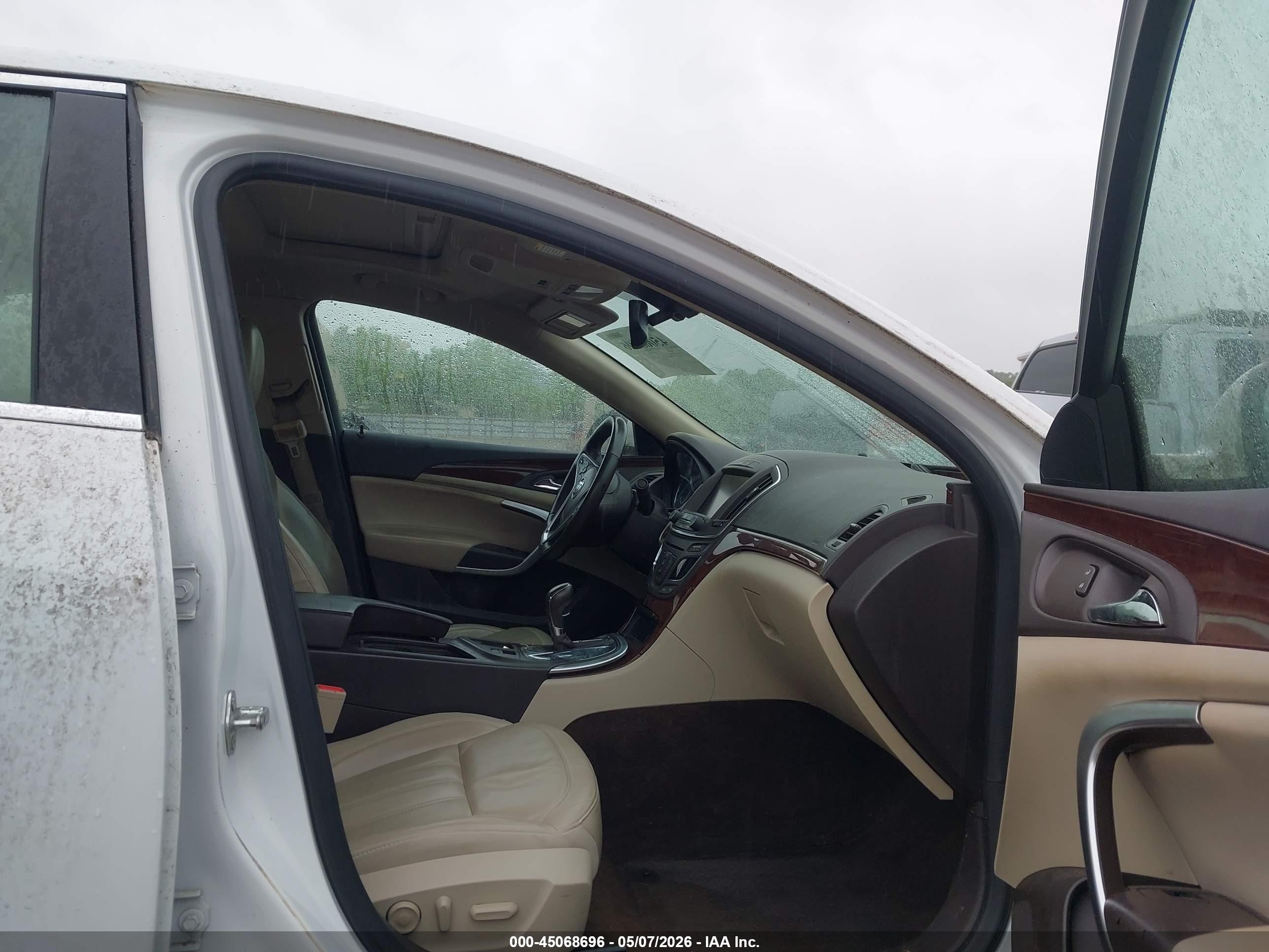 BUICK REGAL image 5