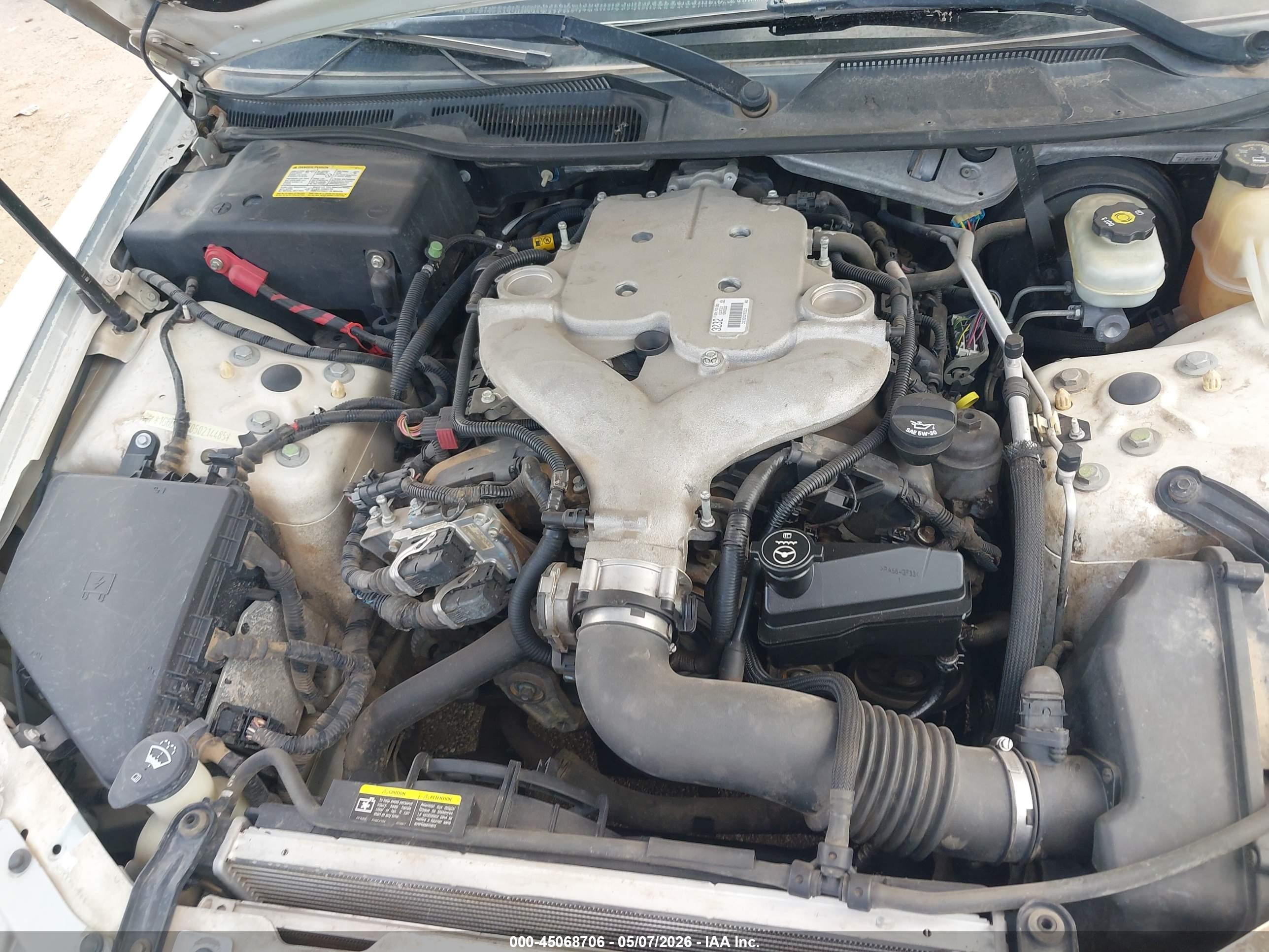 CADILLAC STS image 10