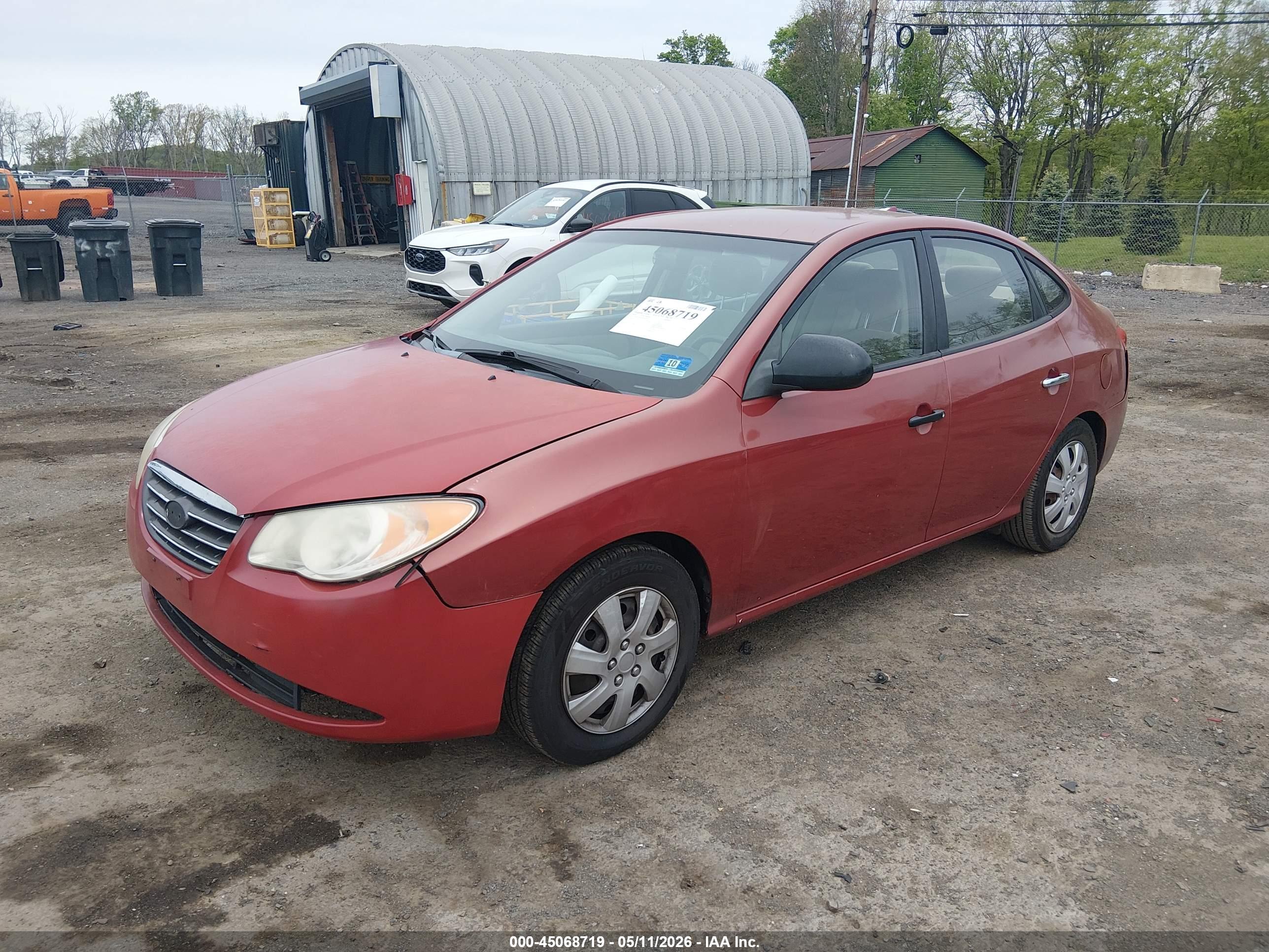 HYUNDAI ELANTRA image 2