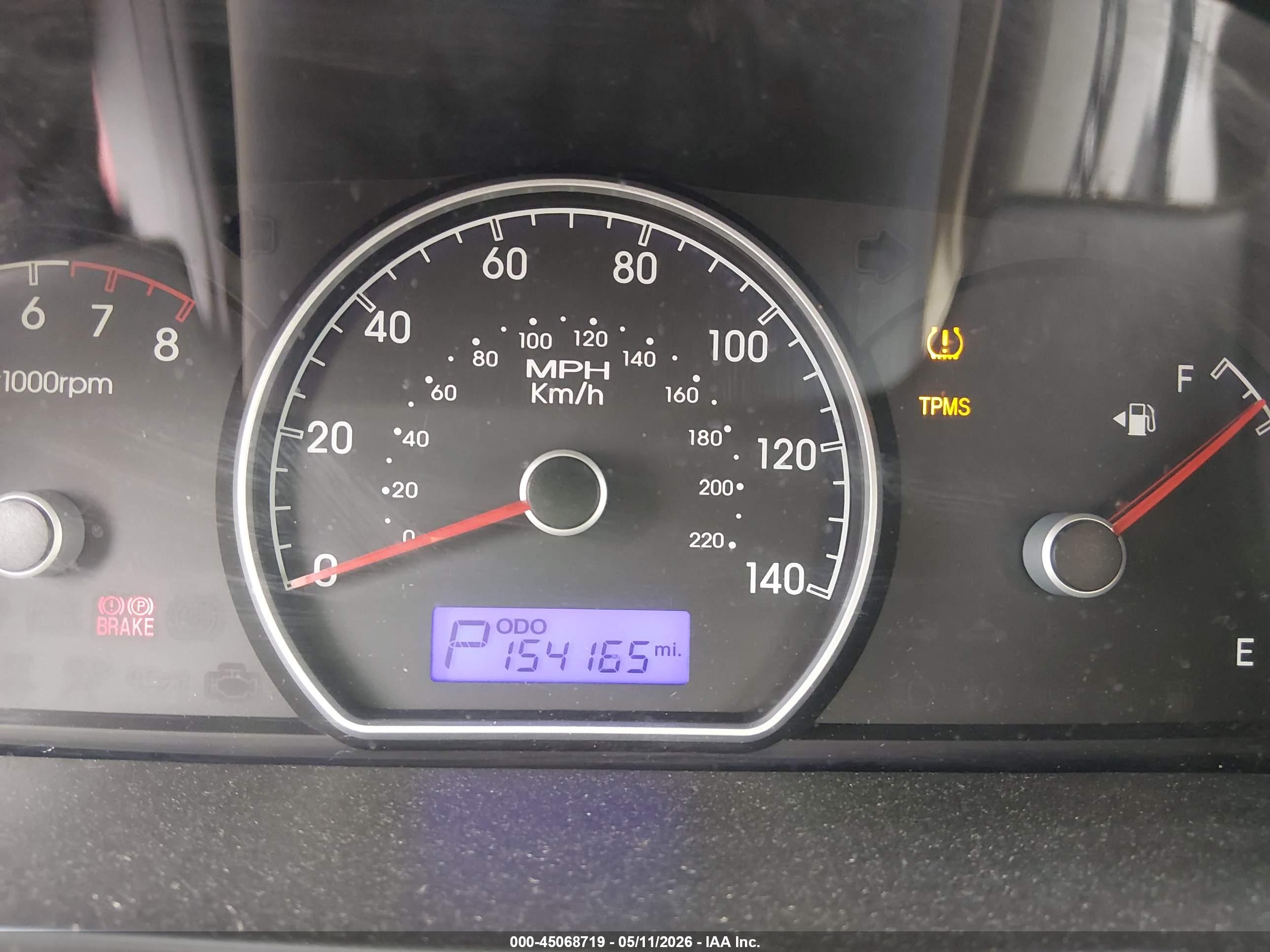 HYUNDAI ELANTRA image 7