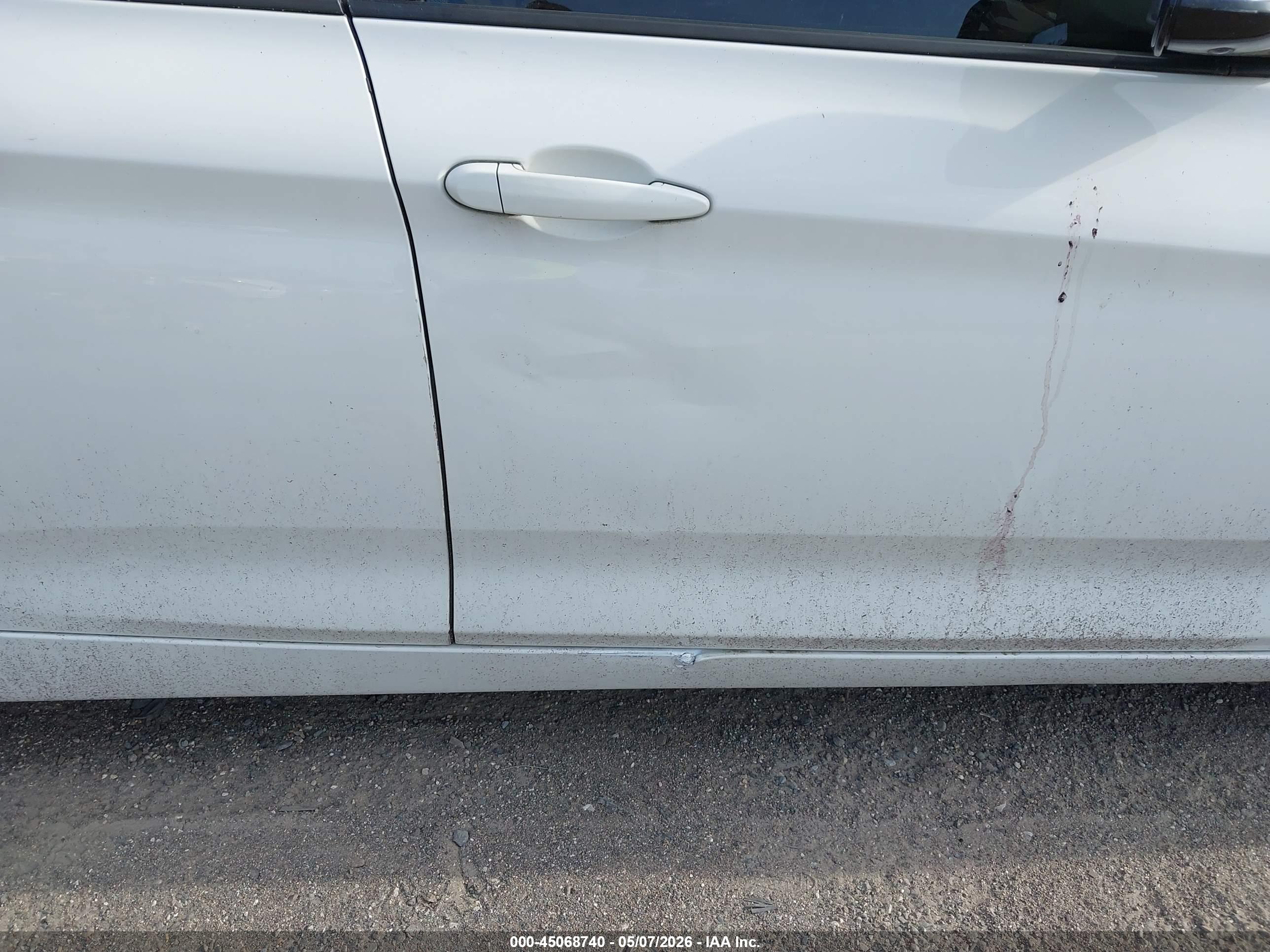 BMW 328I image 6