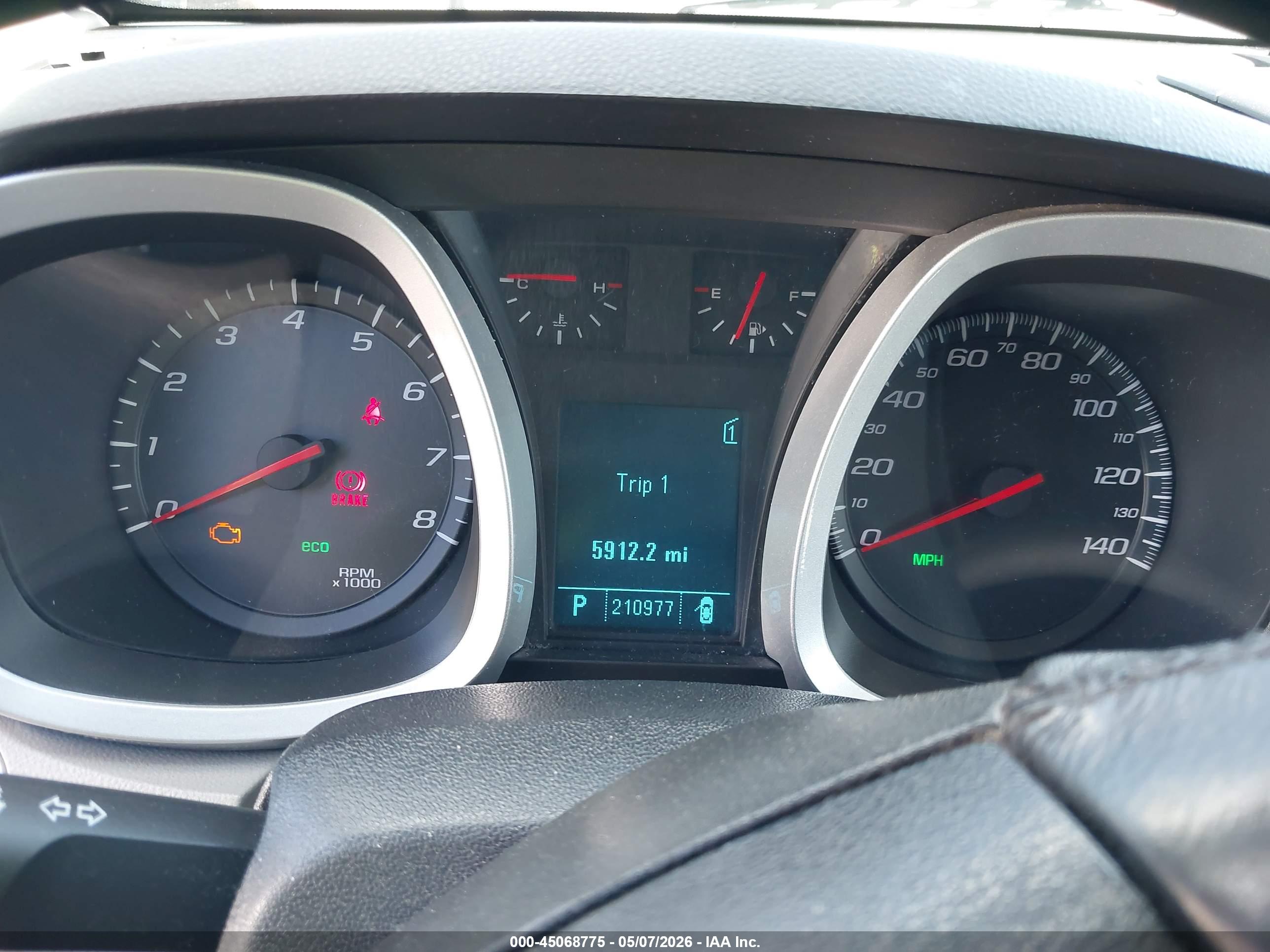 CHEVROLET EQUINOX image 7