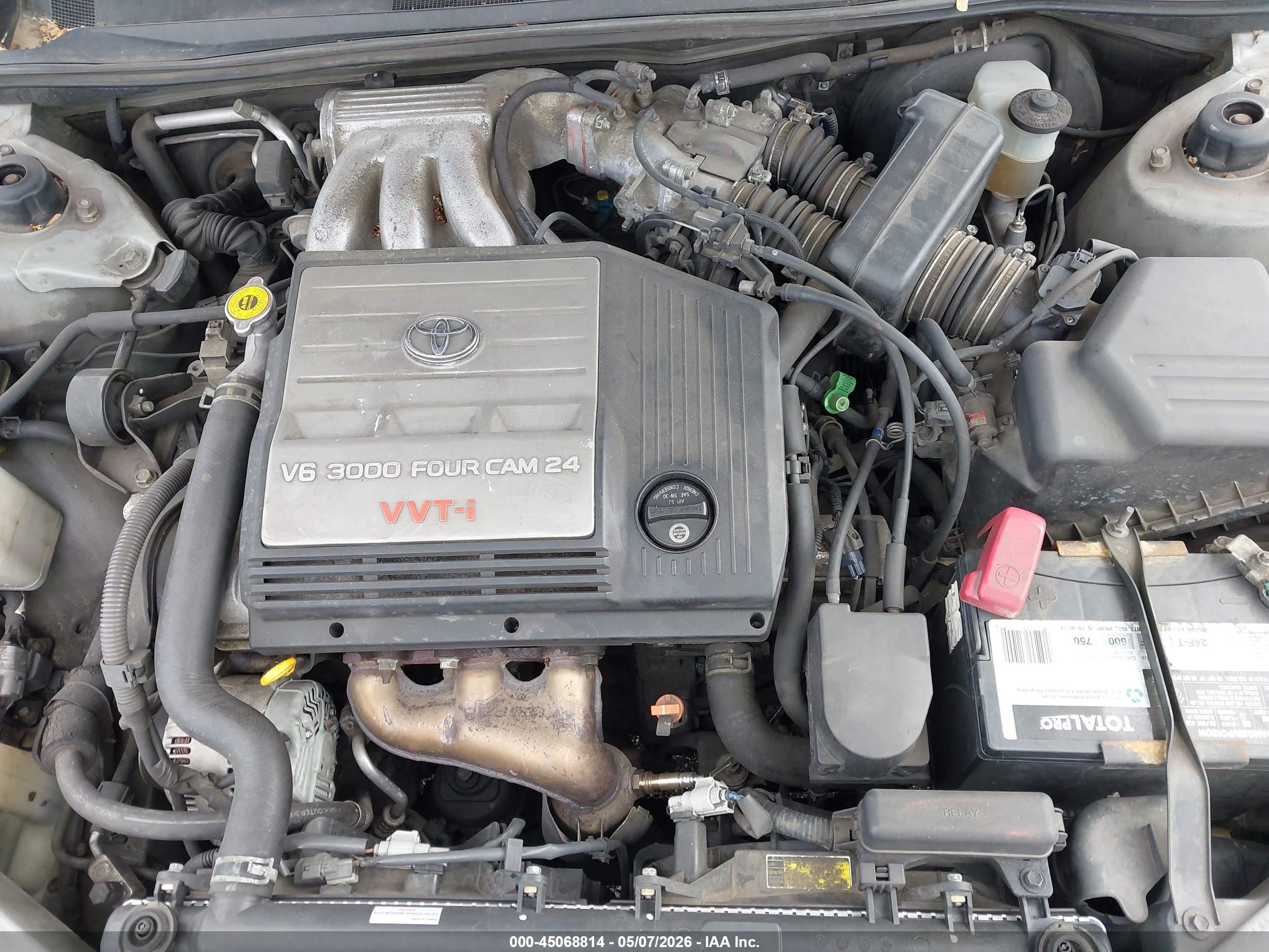 TOYOTA AVALON image 10