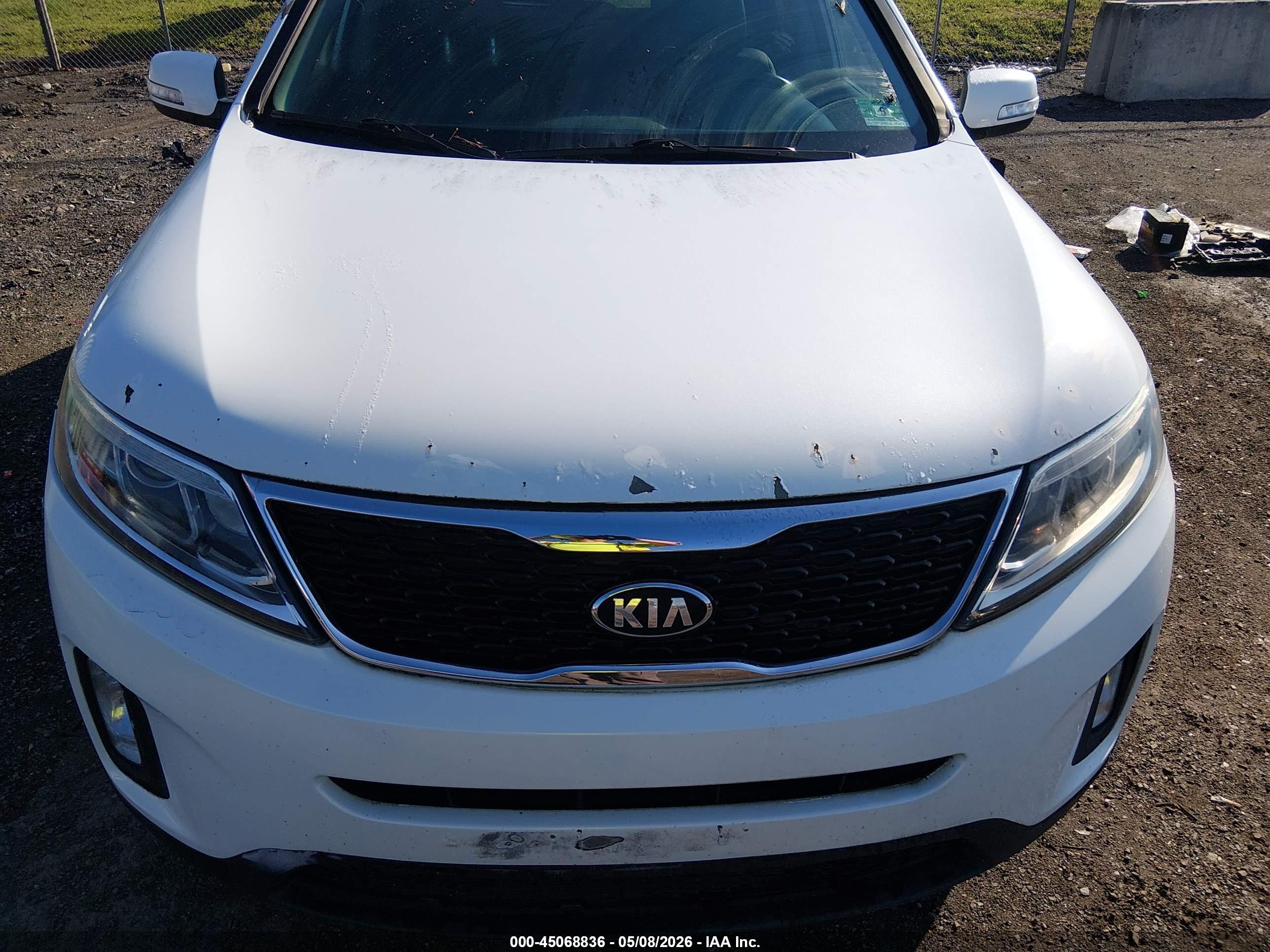 KIA SORENTO image 6
