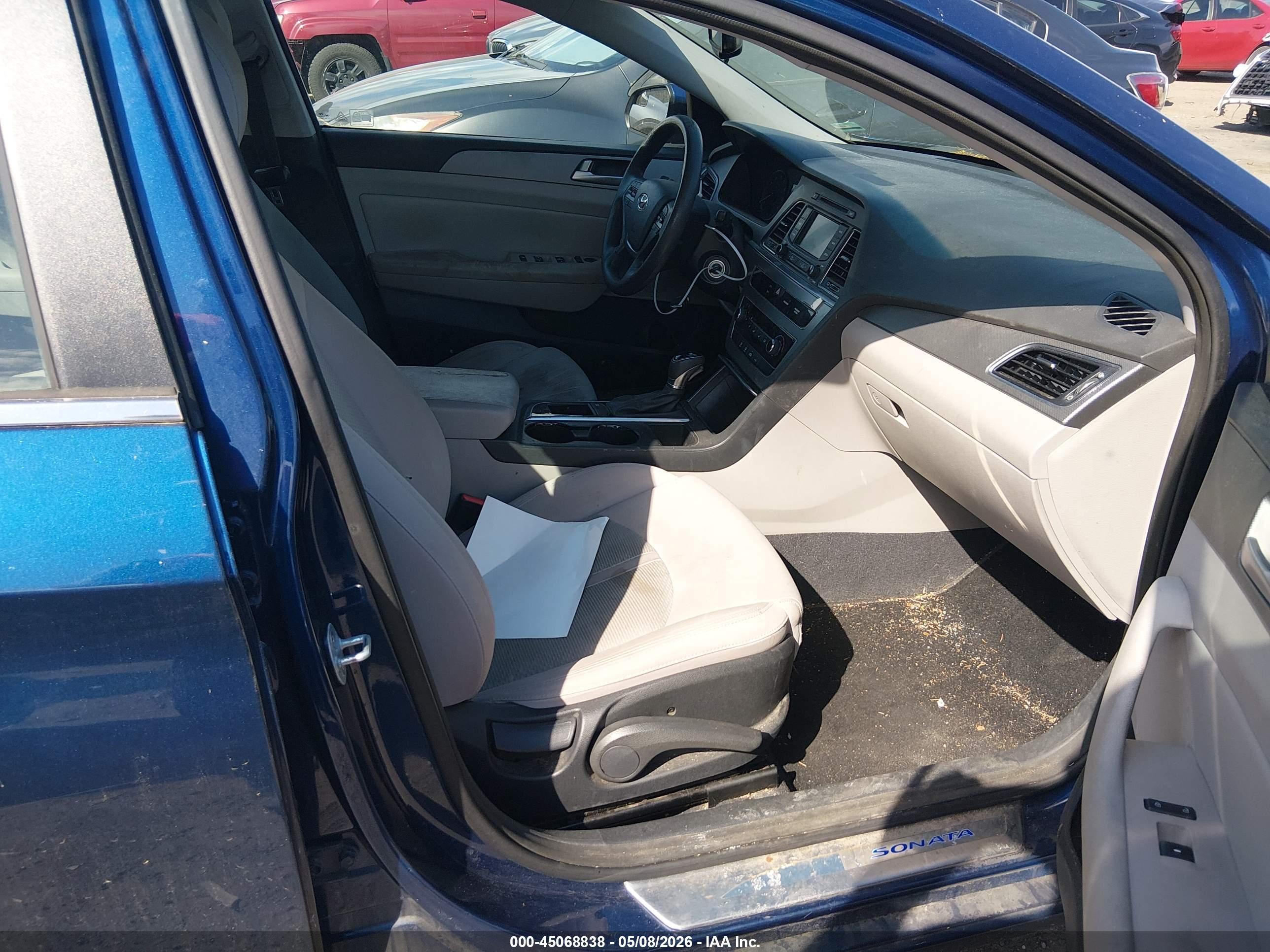 HYUNDAI SONATA image 5