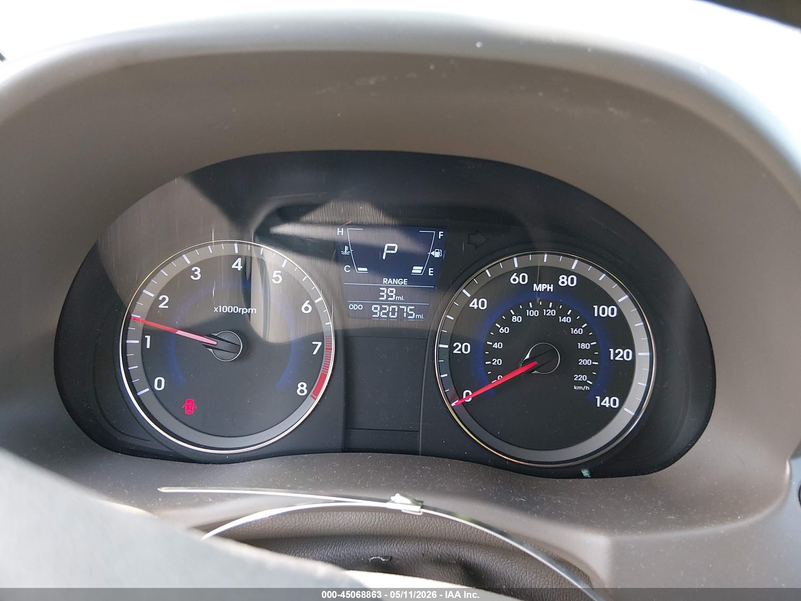 HYUNDAI ACCENT image 7