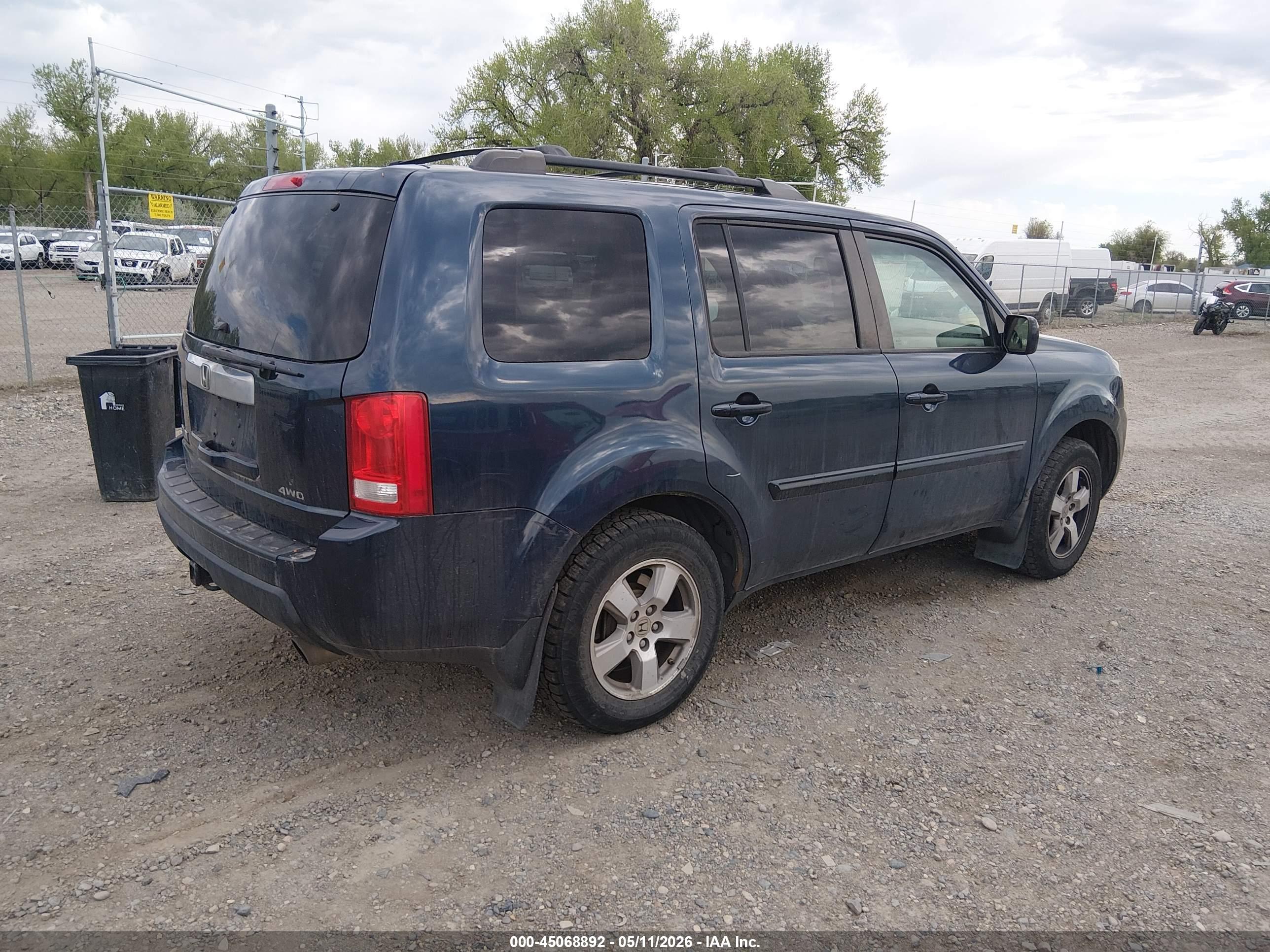 HONDA PILOT image 4