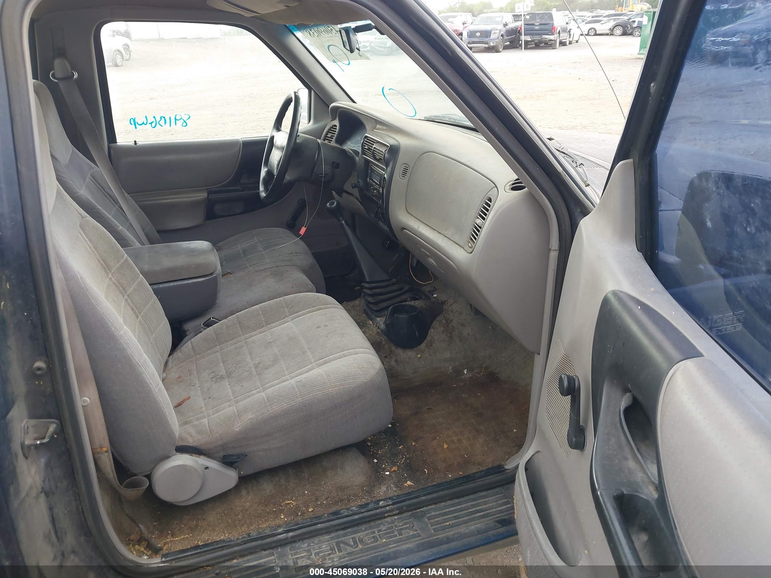 FORD RANGER image 5