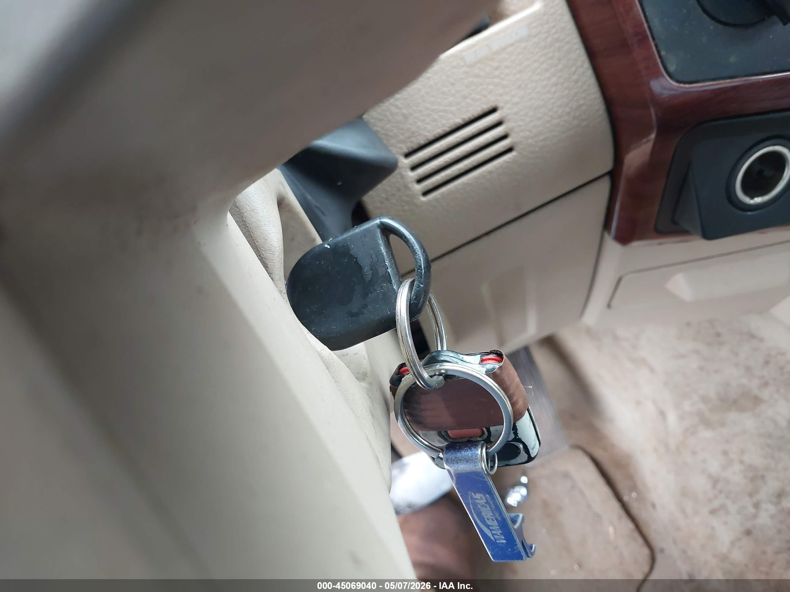 FORD F-250 image 11