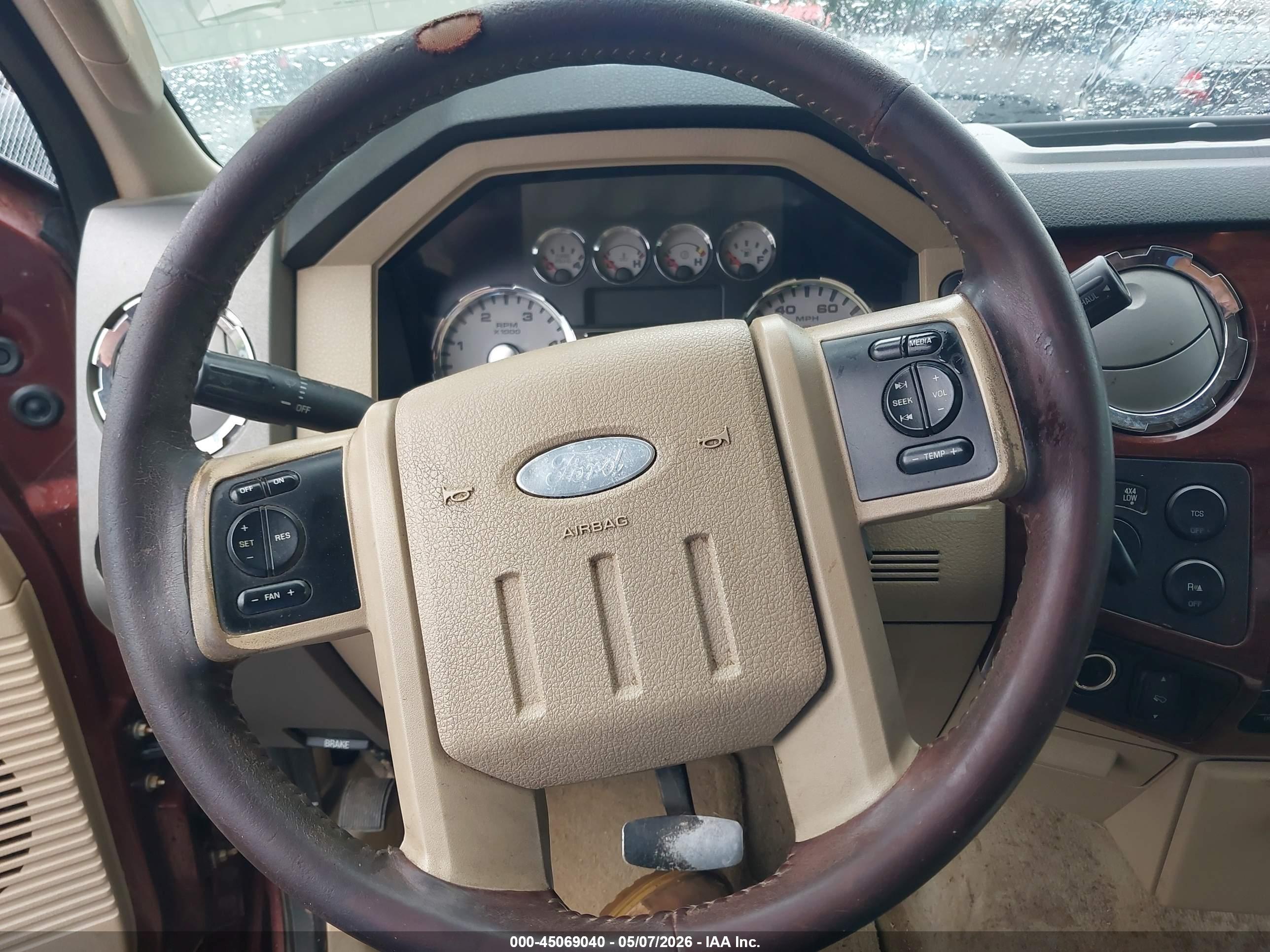 FORD F-250 image 6